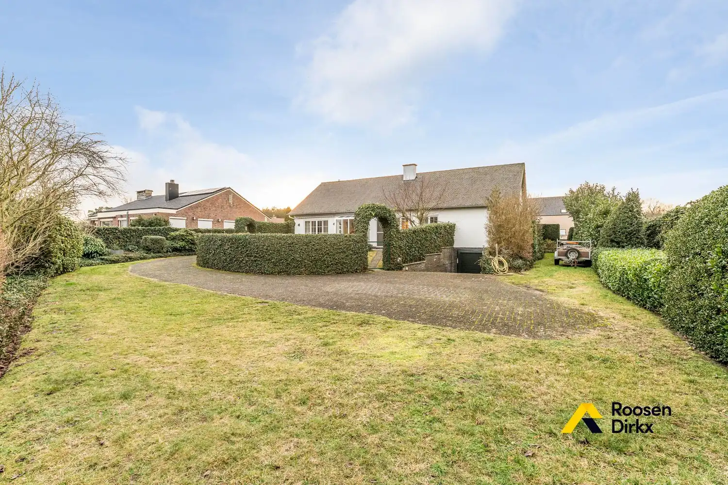 Charmante gelijkvloerse woning met 4 slaapkamers op perceel 1.282m² foto 25