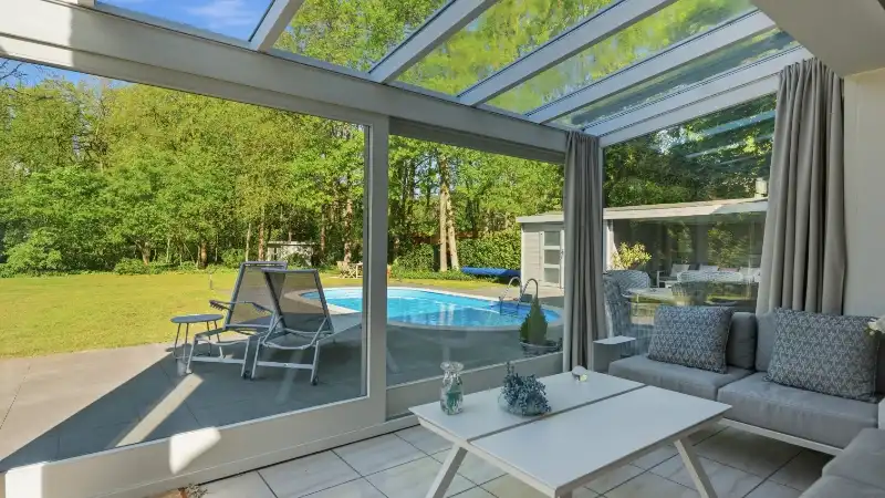Villa van 330m² op 22 are met openluchtzwembad foto 12