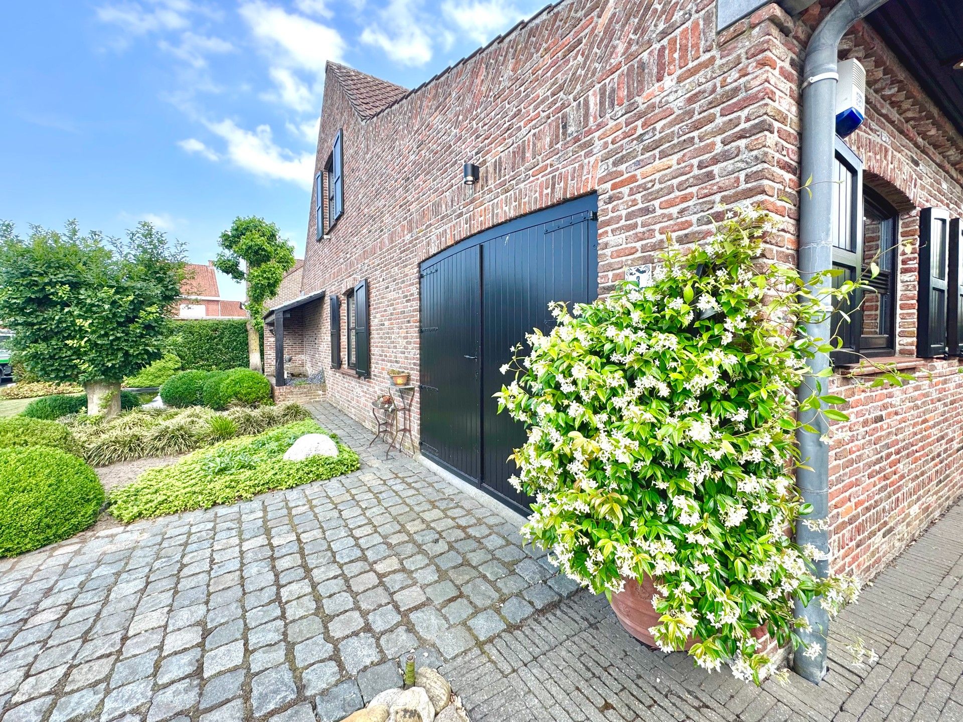 VRIJSTAANDE VILLA 'FERMETTE' OP 700 M² foto 12