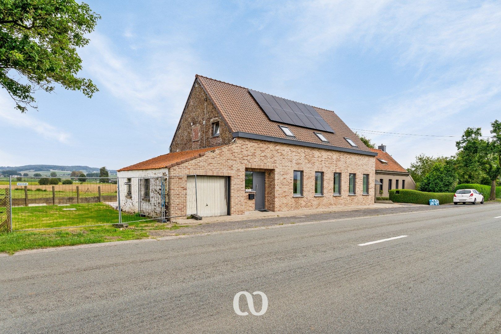 Ruime, gerenoveerde woning op prachtige ligging foto {{pictureIndex}}