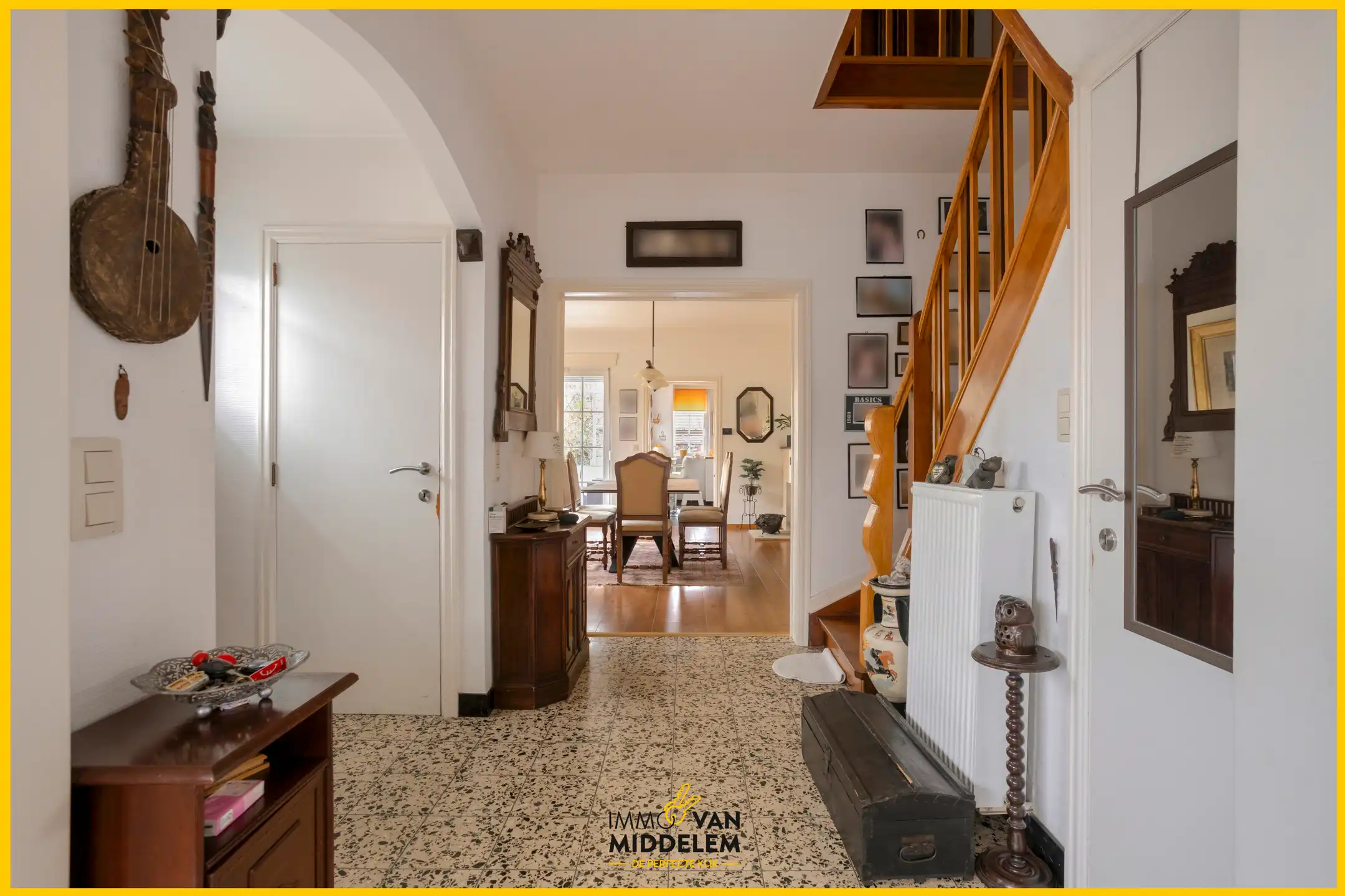 CHARMANTE GEZINSWONING OP TOPLIGGING IN CENTRUM DILBEEK foto 2