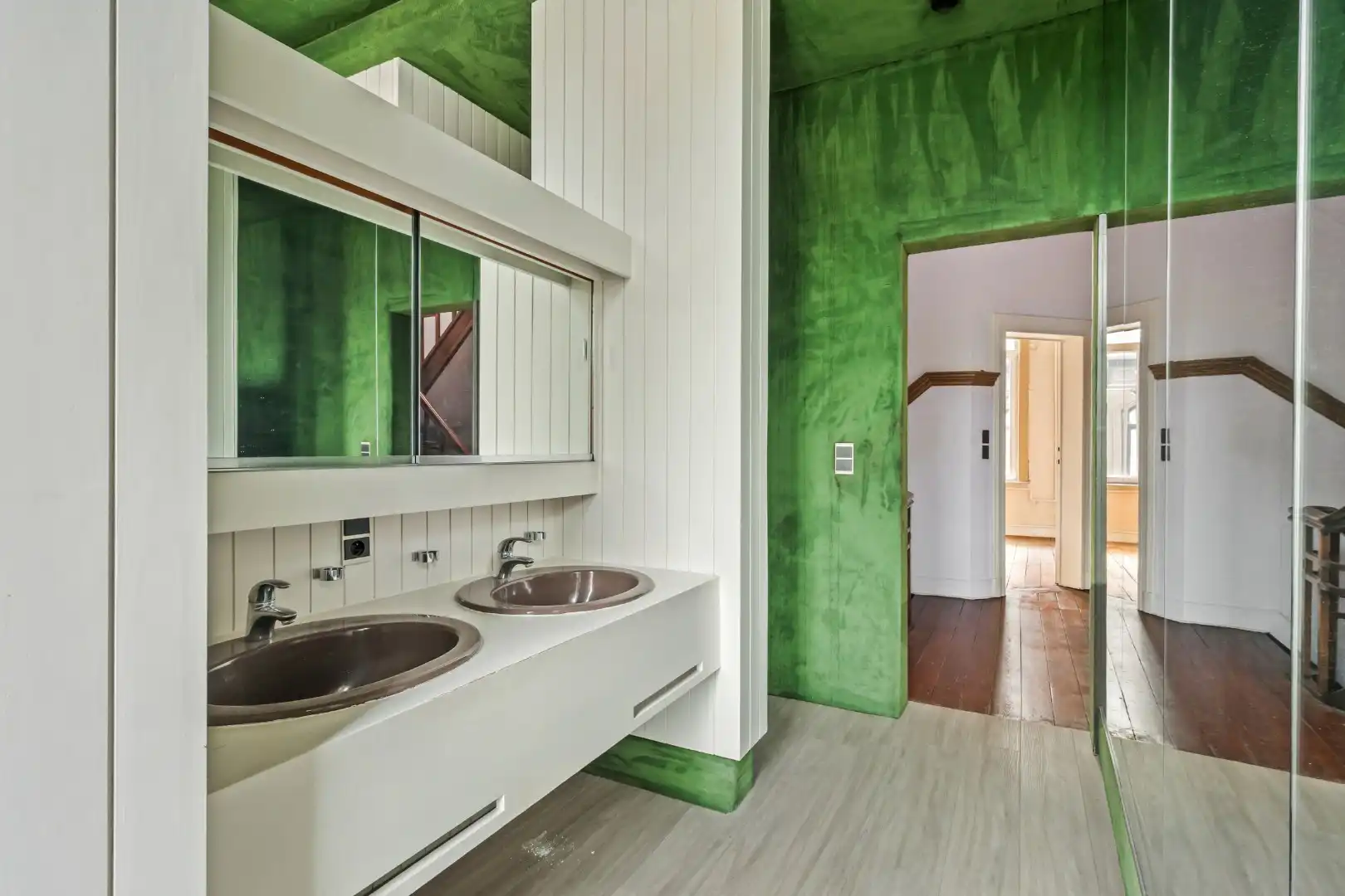 Prachtig herenhuis met 7 slaapkamers in het centrum van Roeselare foto 13