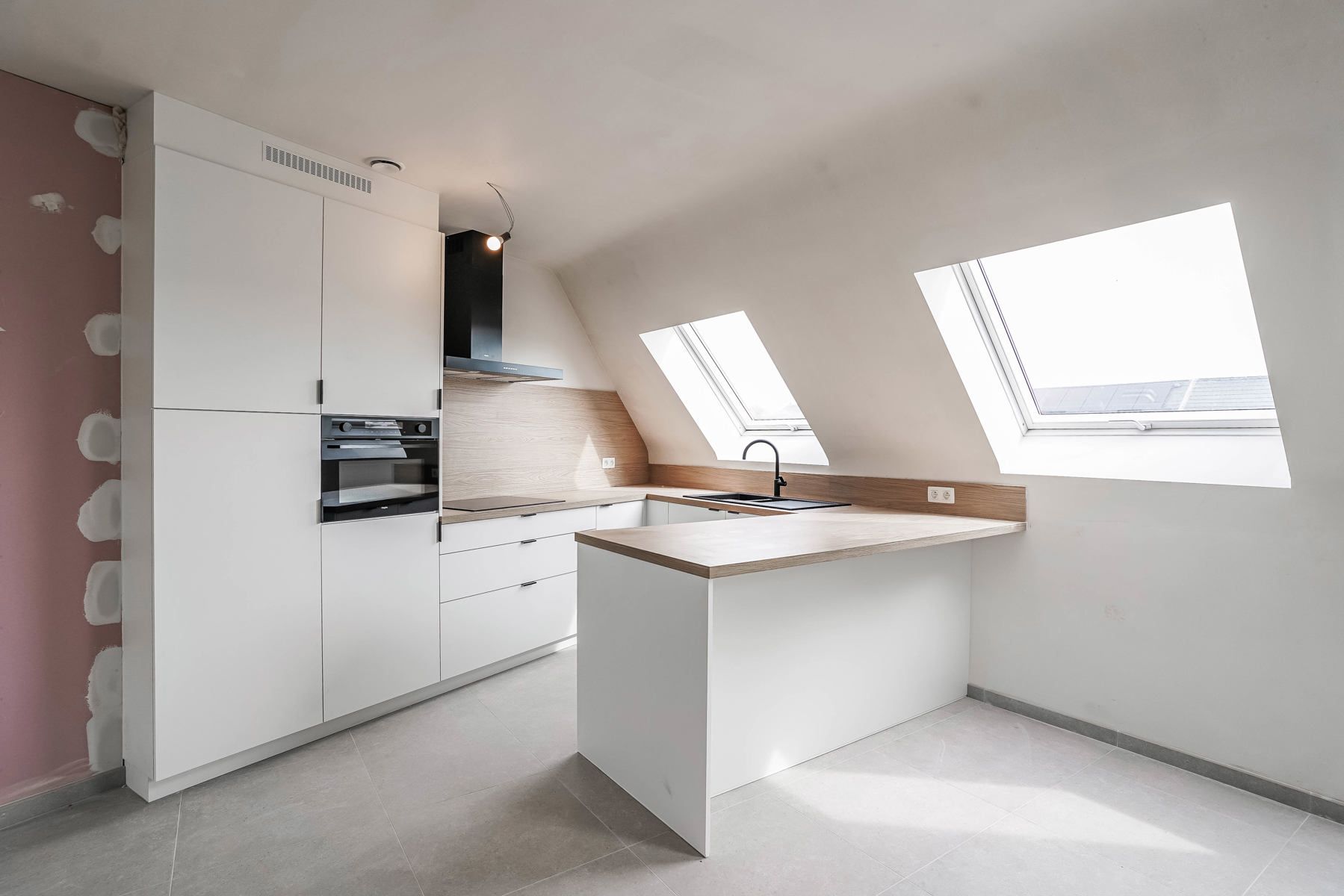 Fantastisch nieuwbouw duplex appartement (BEN) met groot terras én lift te Kapelle-Op-Den-Bos foto 5