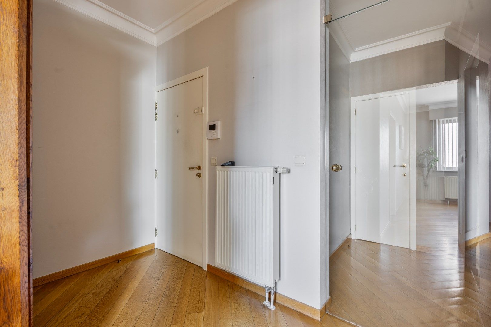 Ruim appartement met groot zonneterras in Tongeren - centrale ligging en open uitzicht foto 5