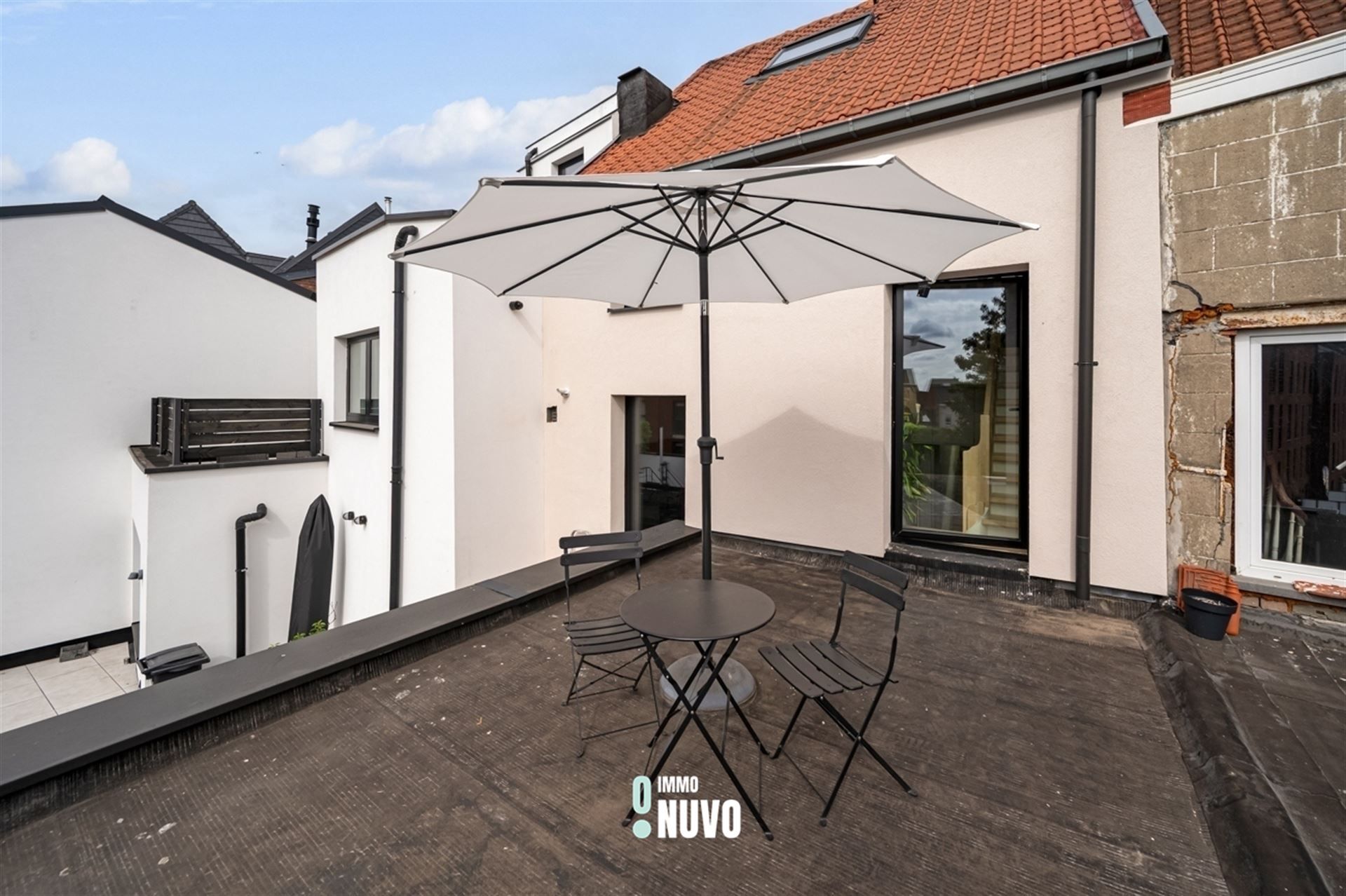 Handelspand met woonst foto 21