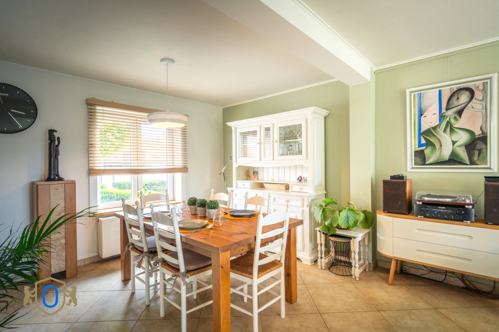 Charmante tussenwoning met tuin foto 7