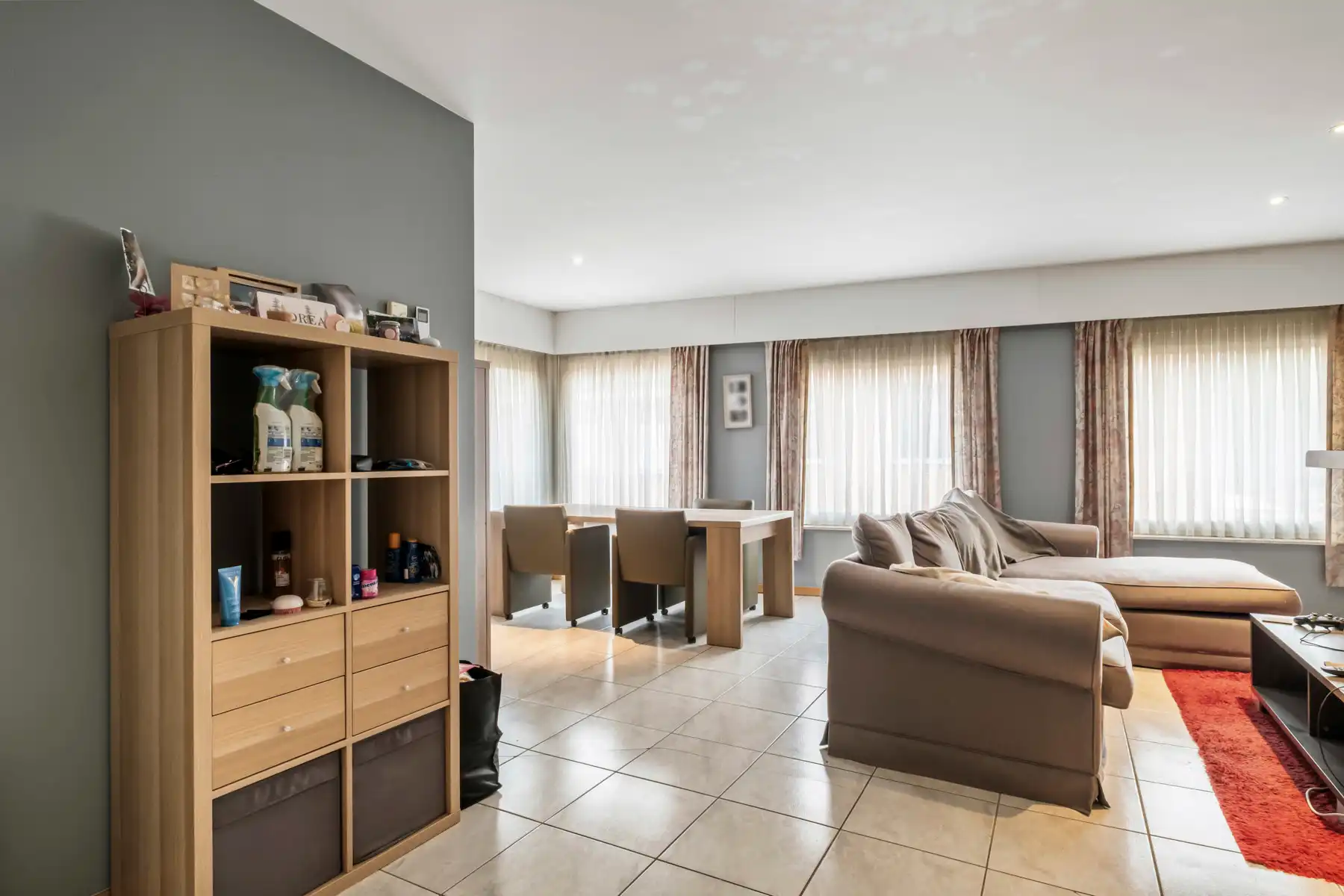 Ruim appartement rustig gelegen in Ruddervoorde Incl. garage foto 4
