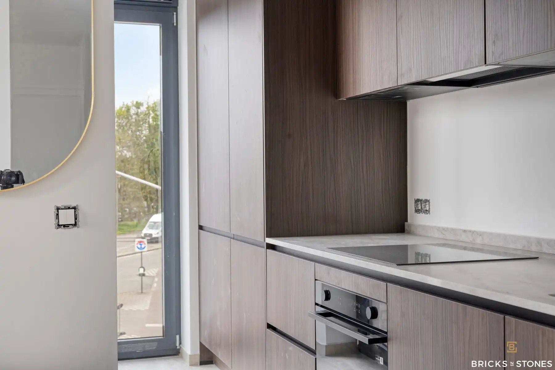 Luxe nieuwbouw appartement met 2 slaapkamers en terras foto 3