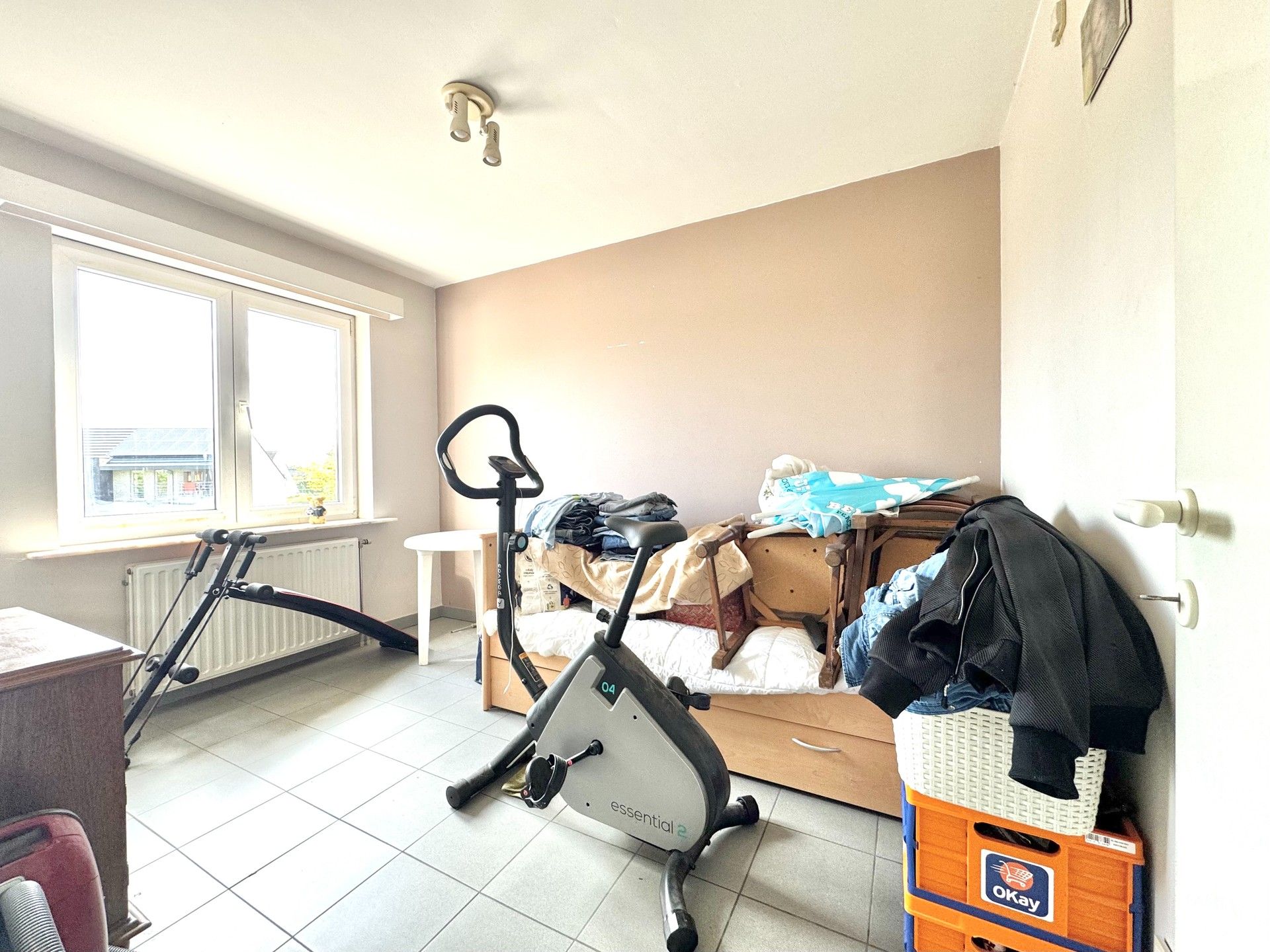 APPARTEMENT OP EERSTE VERDIEP MET 2 SLPKS & GARAGE foto 13