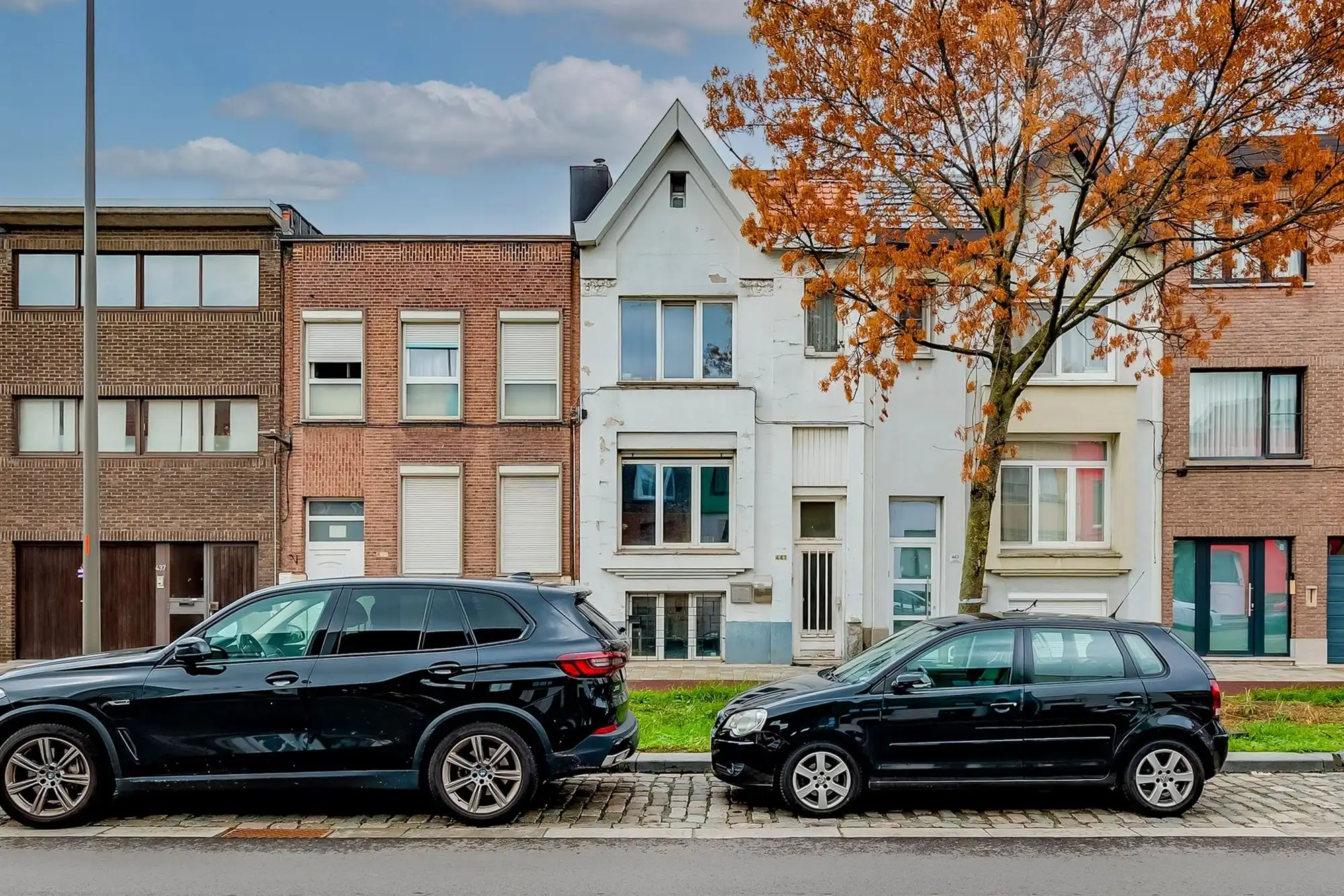Hoofdfoto van de publicatie: Volledig te renoveren huis met ruime tuin en tal van mogelijkheden!