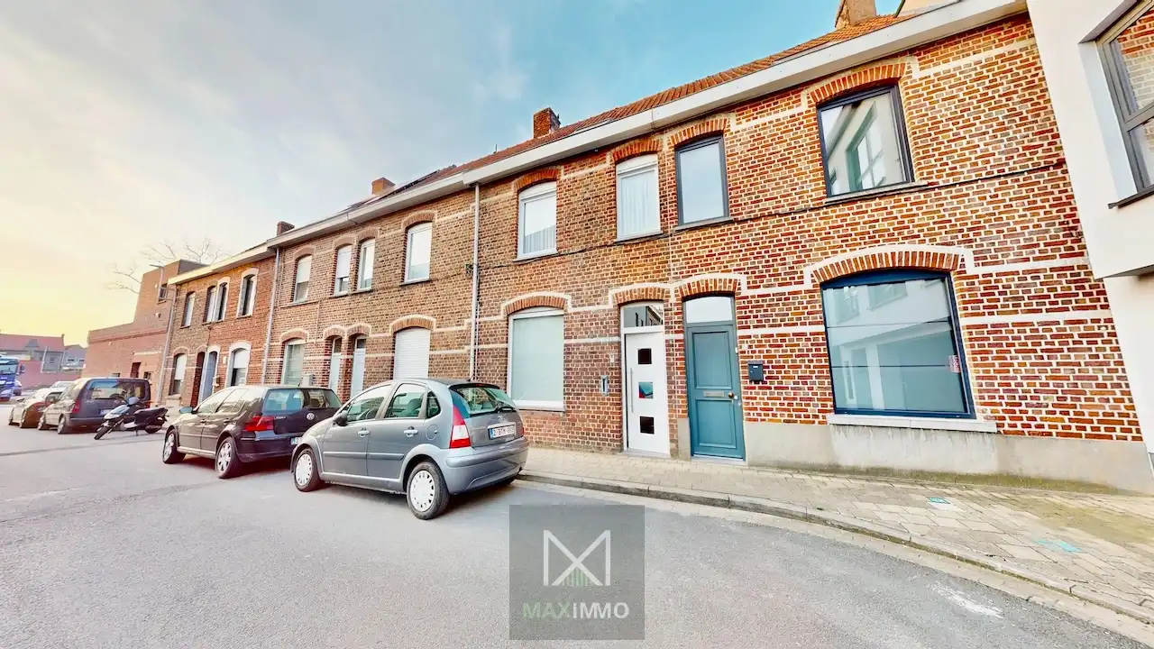 🏡 Te koop | Instapklare rijwoning met 3 slaapkamers in het centrum van Lauwe foto 15