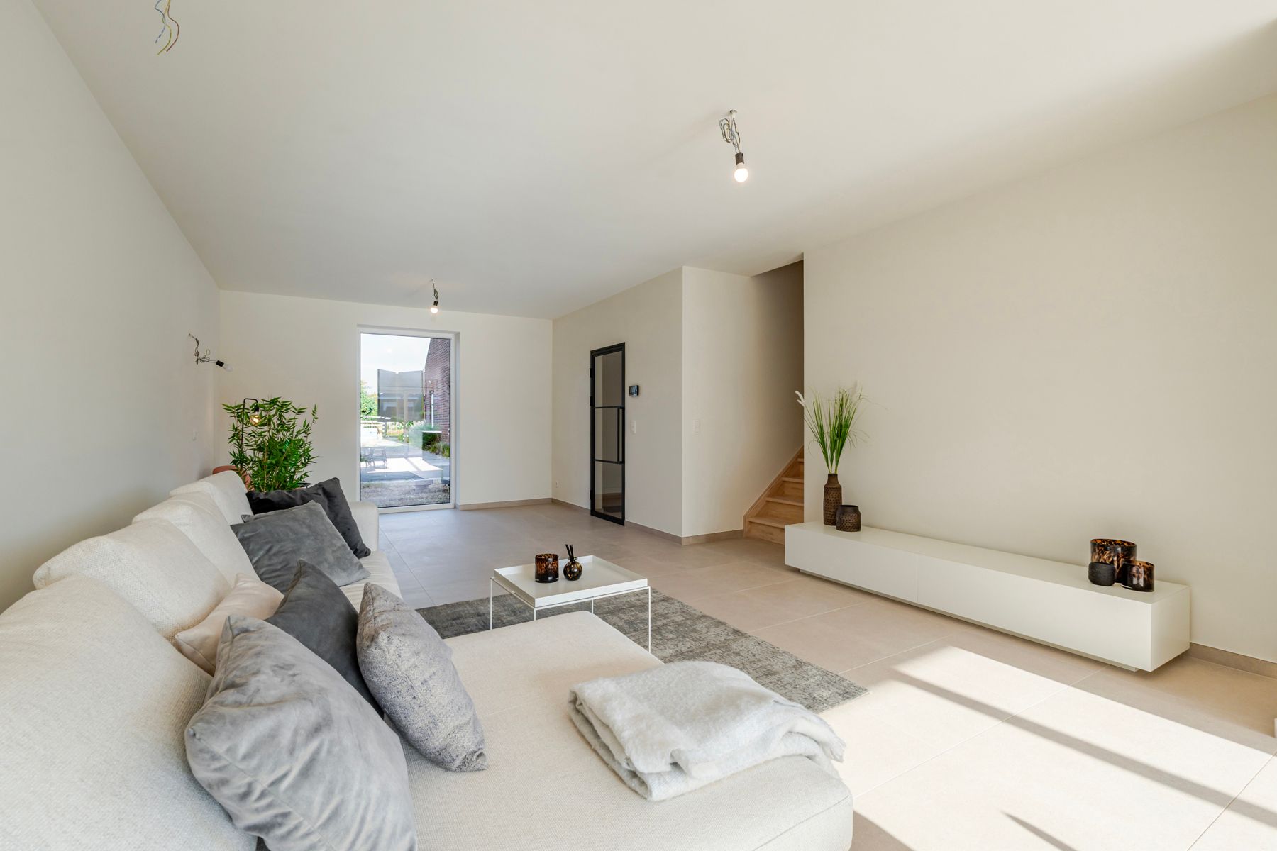 Tijdloze, gesloten woning foto 3