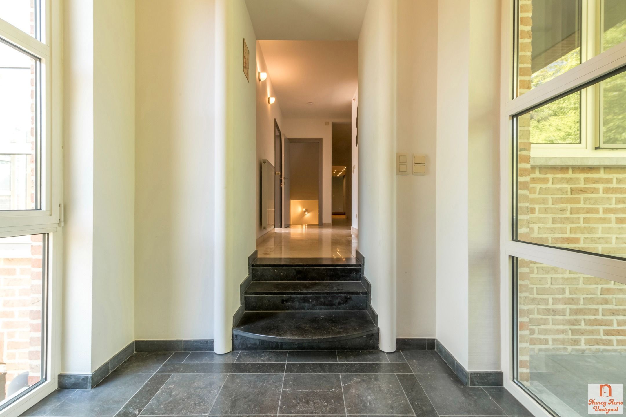 Uitzonderlijke woning met kantoorruimte op toplocatie foto 15