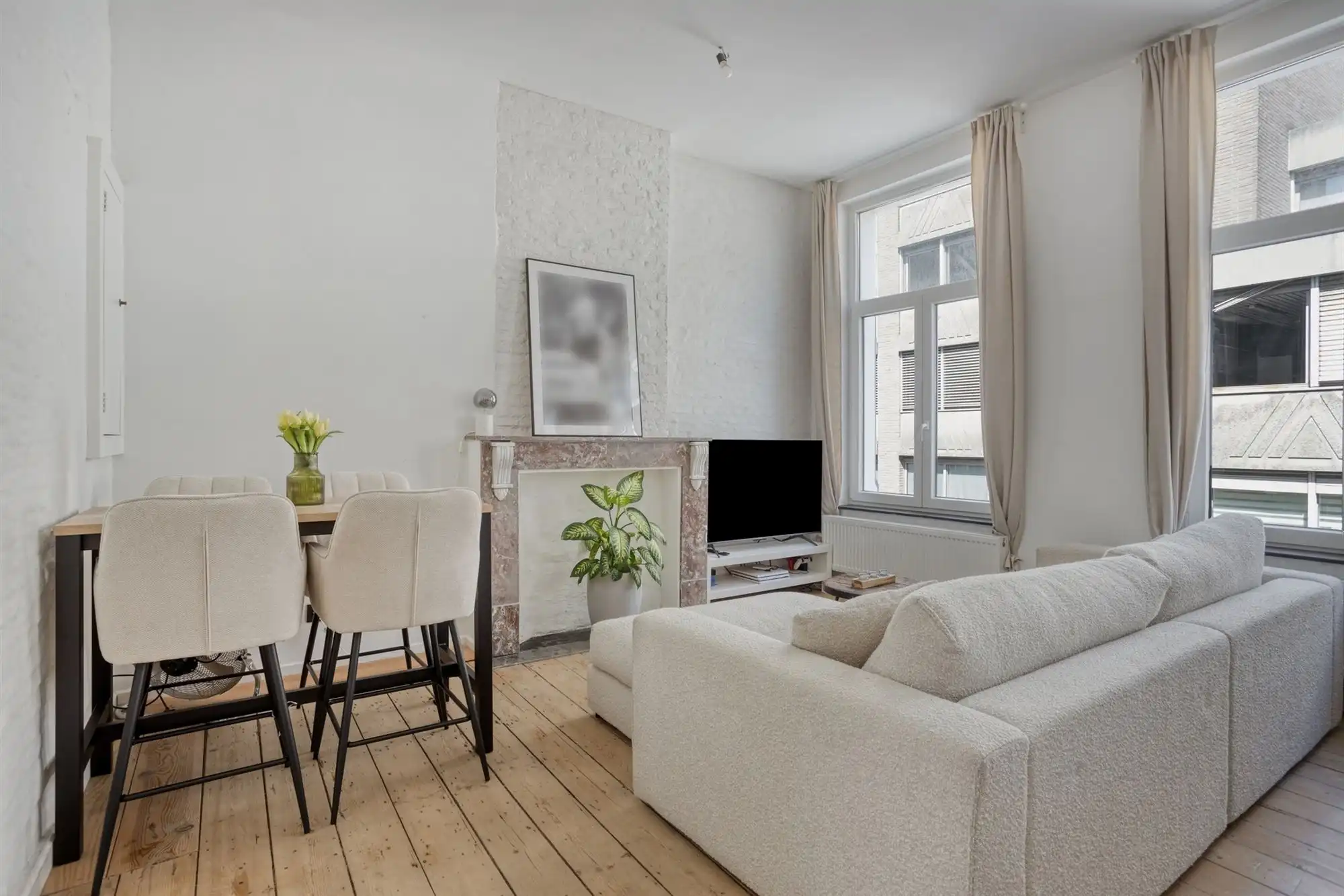 Appartement met 1 slaapkamer en zonnig terras foto 2