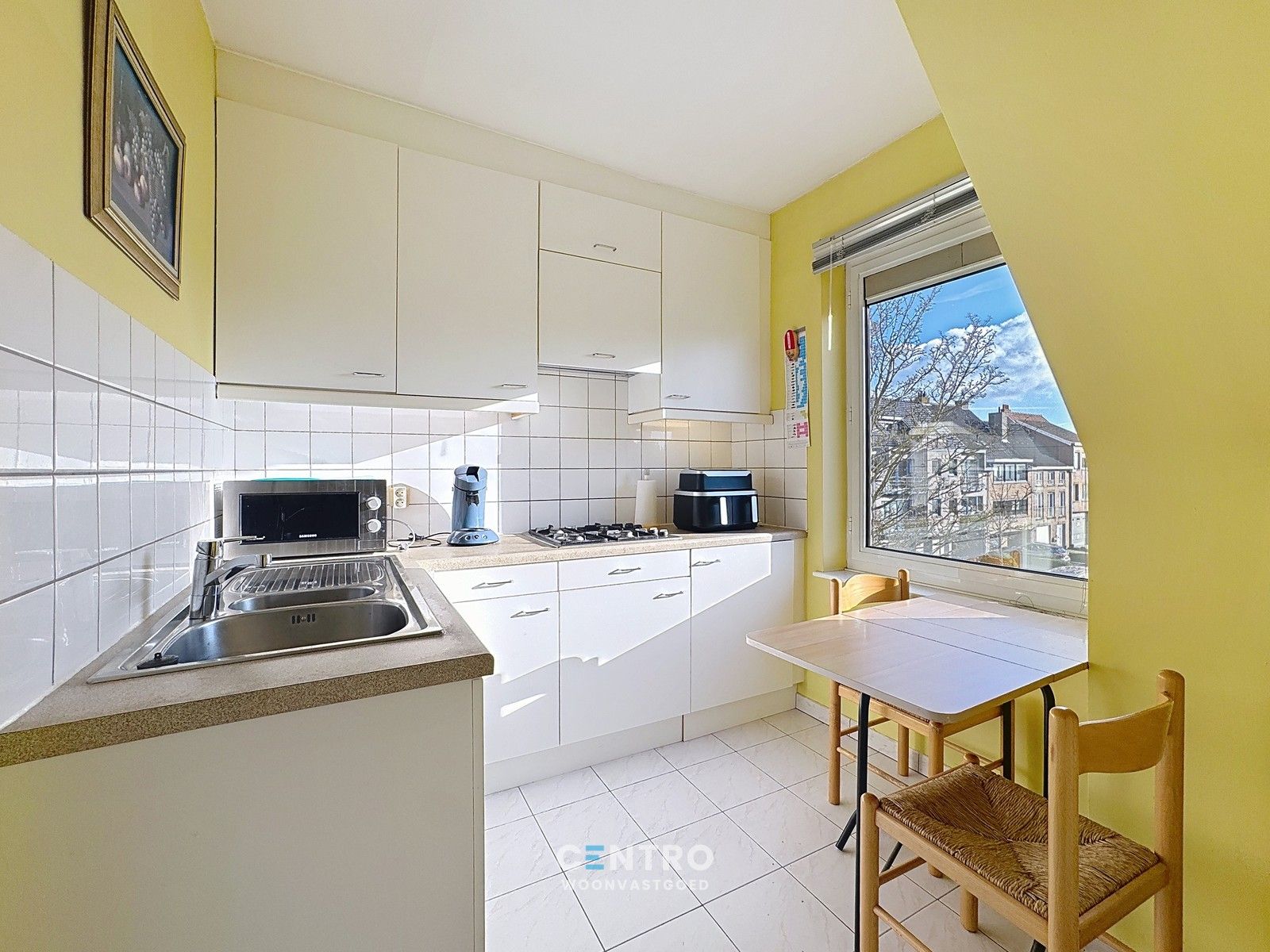 Appartement met 2 slpks in rustige straat te Uitkerke! foto 5