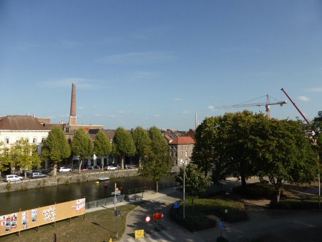 Bemeubelde studio in het centrum van Gent te huur foto 6