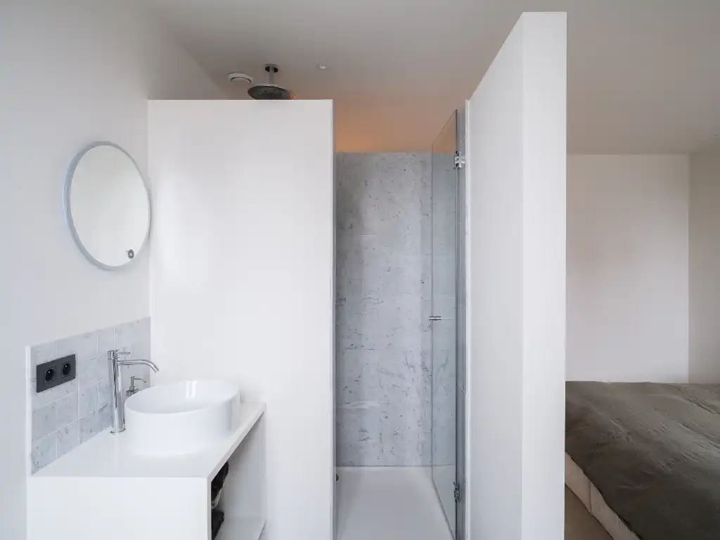 Architecturaal 3-­slaapkamerappartement met twee terrassen in het centrum van Gent. foto 6