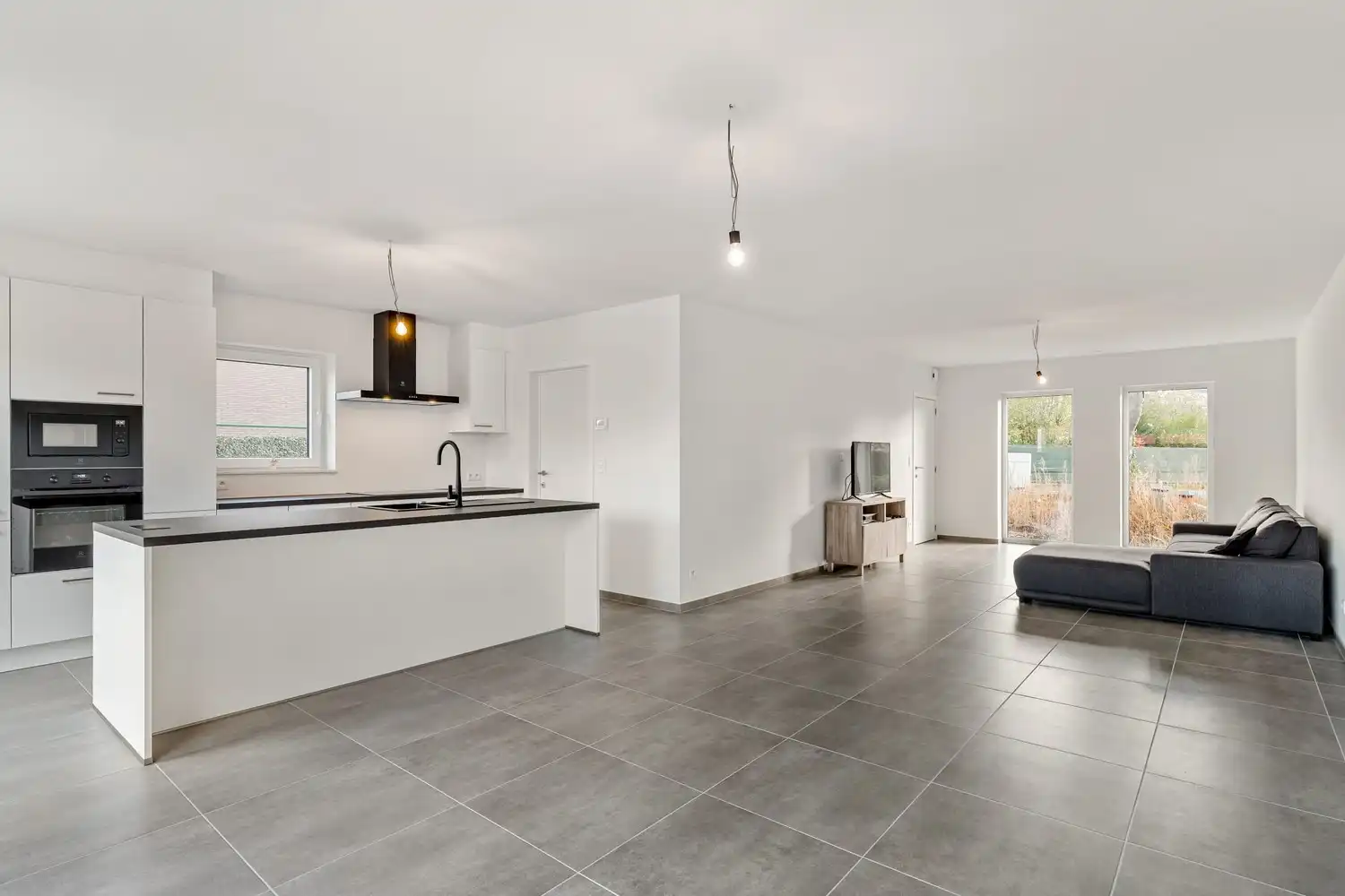 Stijlvolle energiezuinige nieuwbouwwoning met 5 slaapkamers te Hasselt foto 3