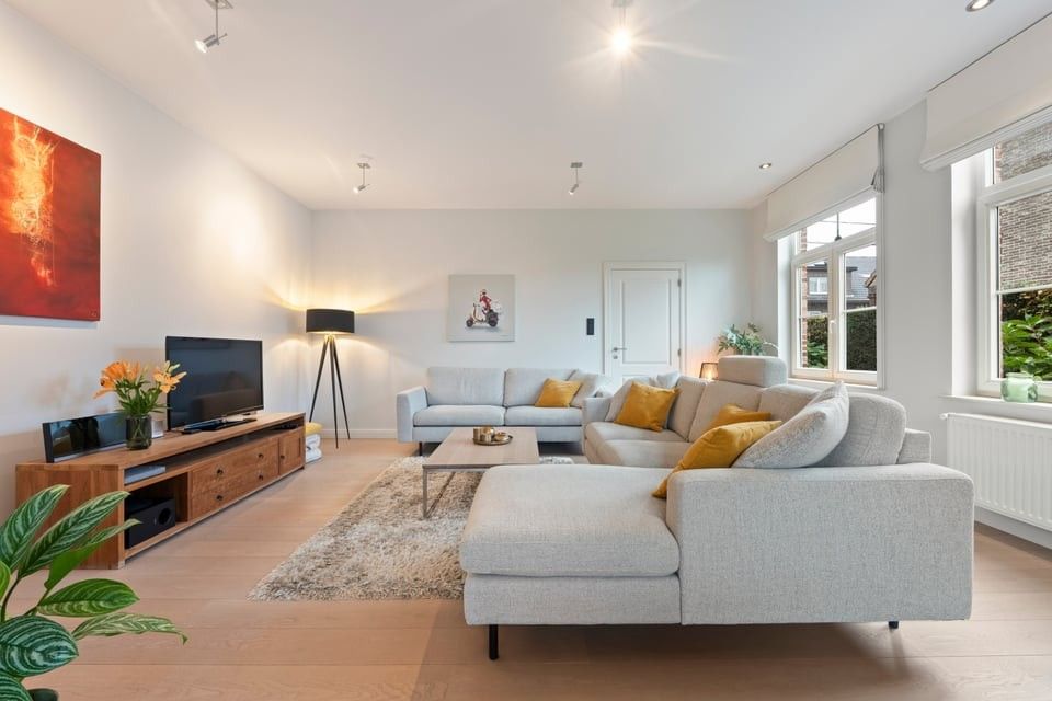 PRACHTIGE PASTORIJWONING MET DUBBELE GARAGE IN SINT-TRUIDEN foto 12