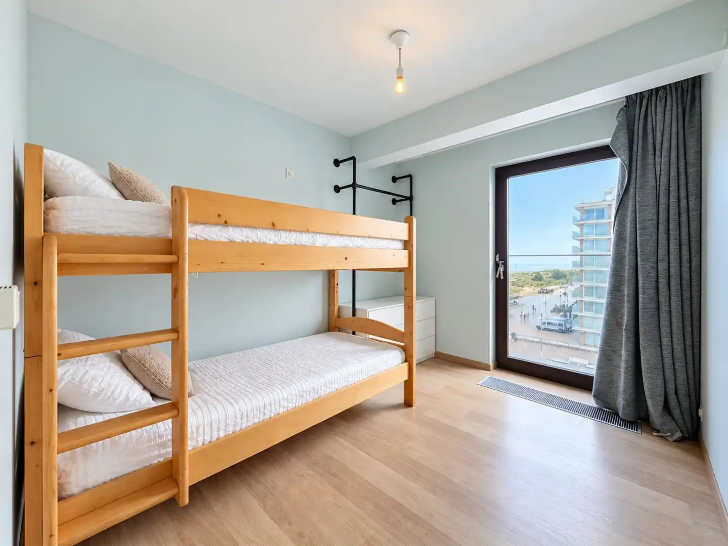 Uniek hoekappartement met zeezicht te Nieuwpoort foto 10