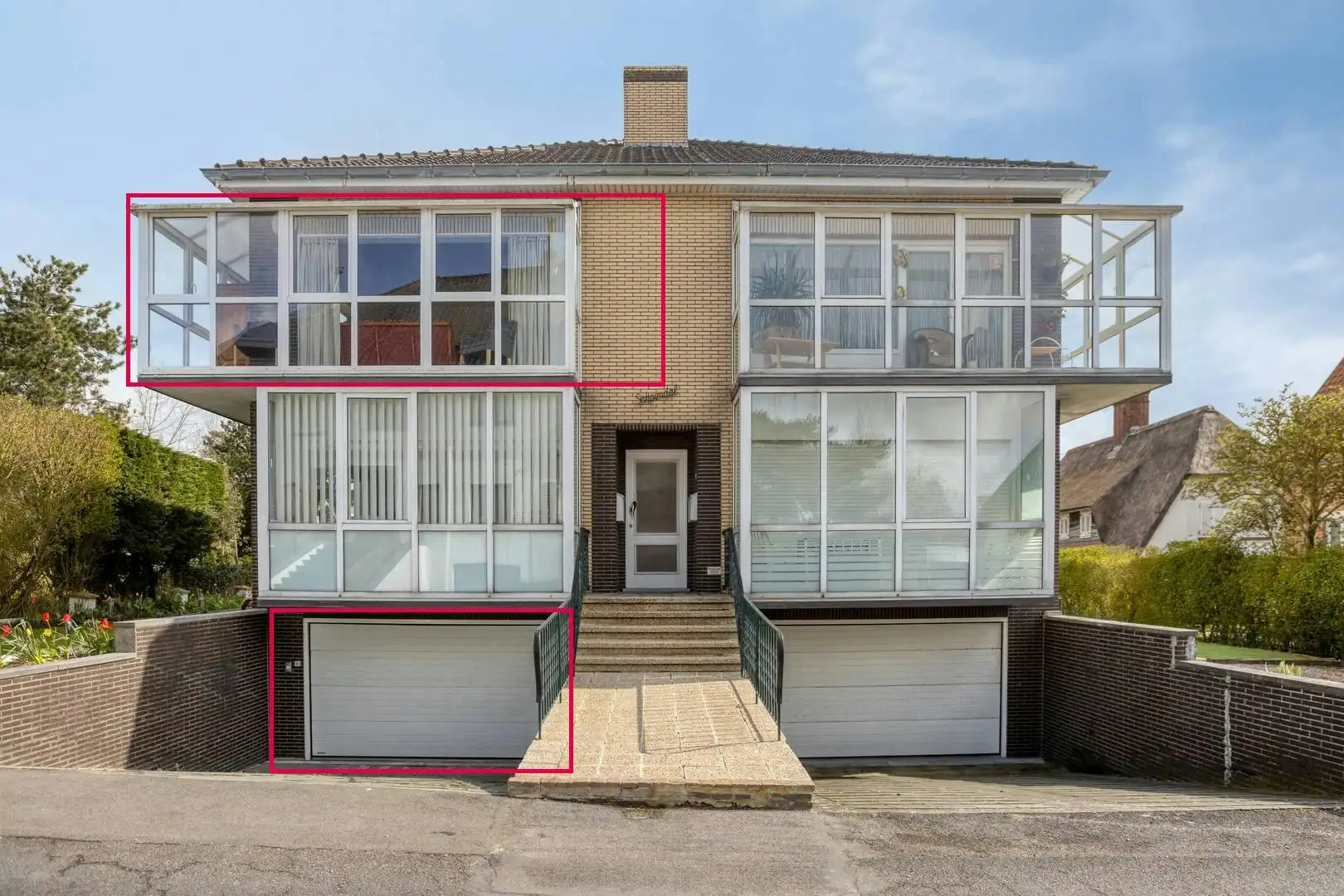 Appartement (90m²) met 3 slaapkamers en zeer ruime garage foto {{pictureIndex}}