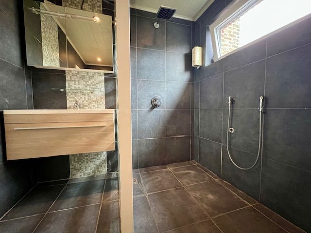 CHARMANT 1-SLAAPKAMER APPARTEMENT MET TERRAS IN KLEINE RESIDENTIE foto 9