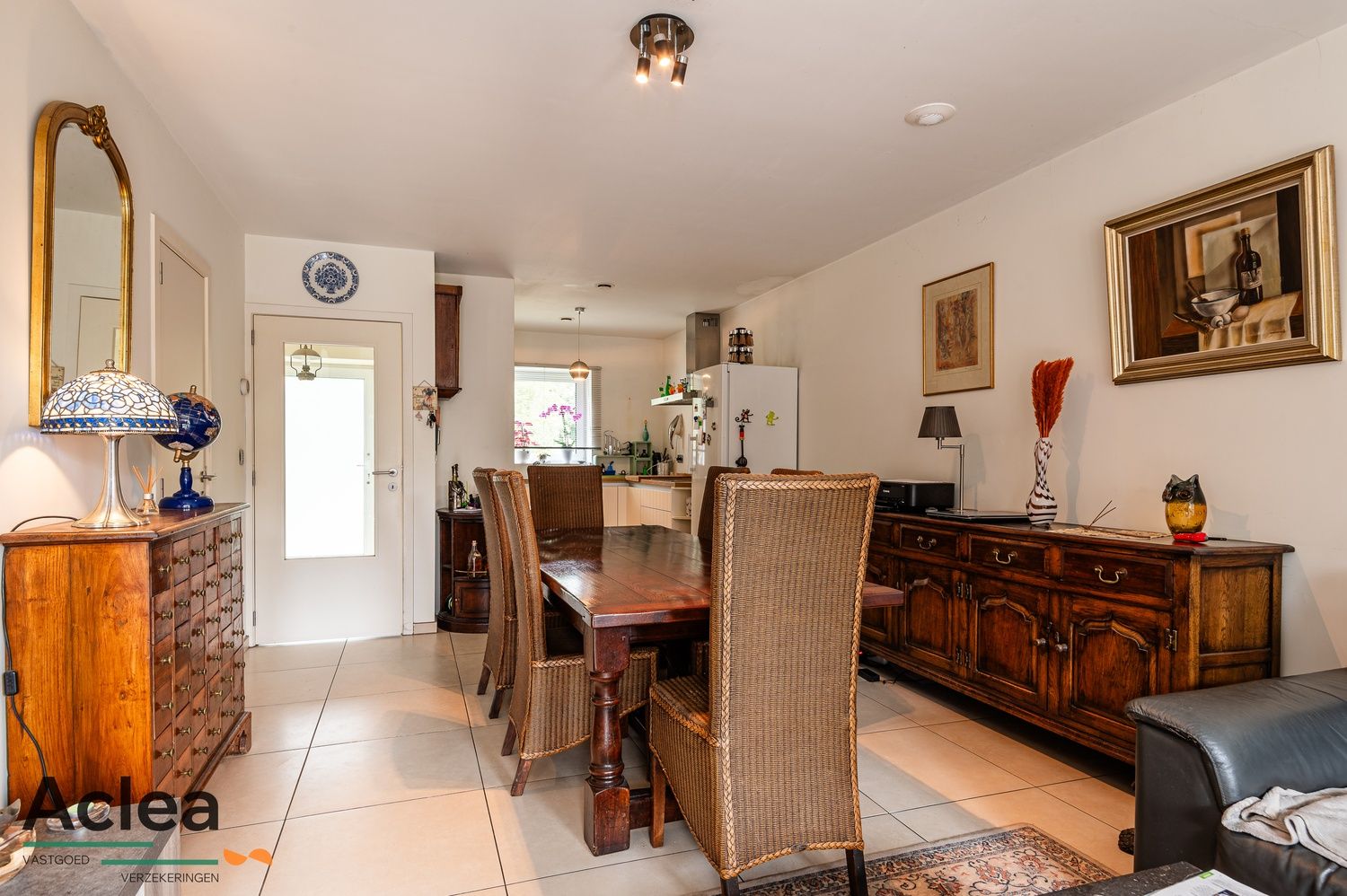 Recente woning in een rustige wijk met 3 slpks! foto 6