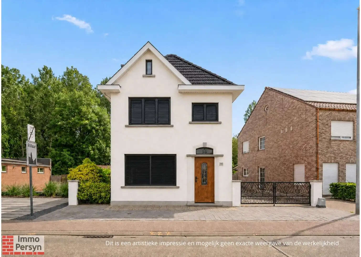Charmante vrijstaande jaren 50 woning met oprit en tuin foto 2