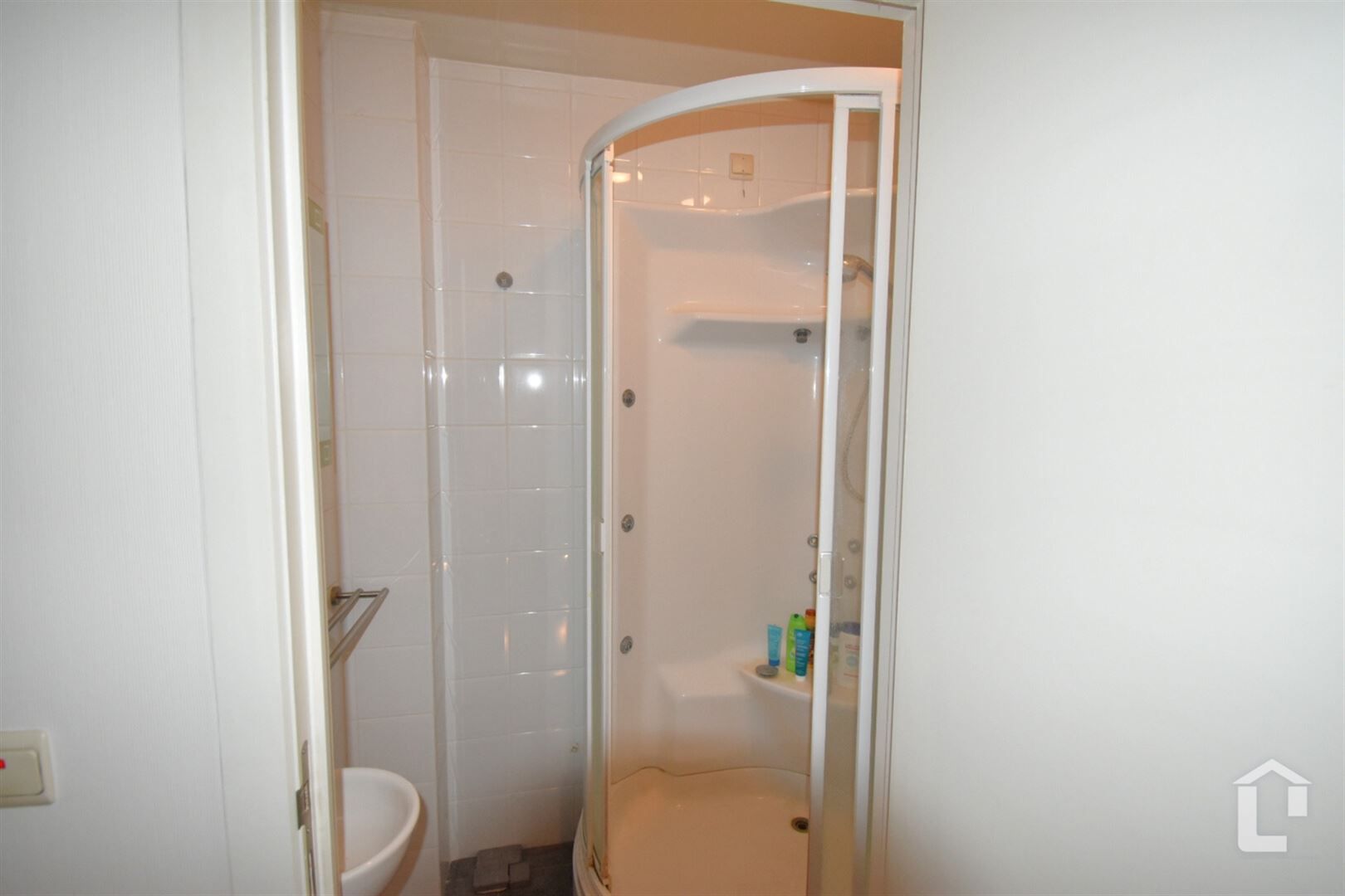 Instapklaar appartement in 't groen in Sint-Martens-Latem foto 9