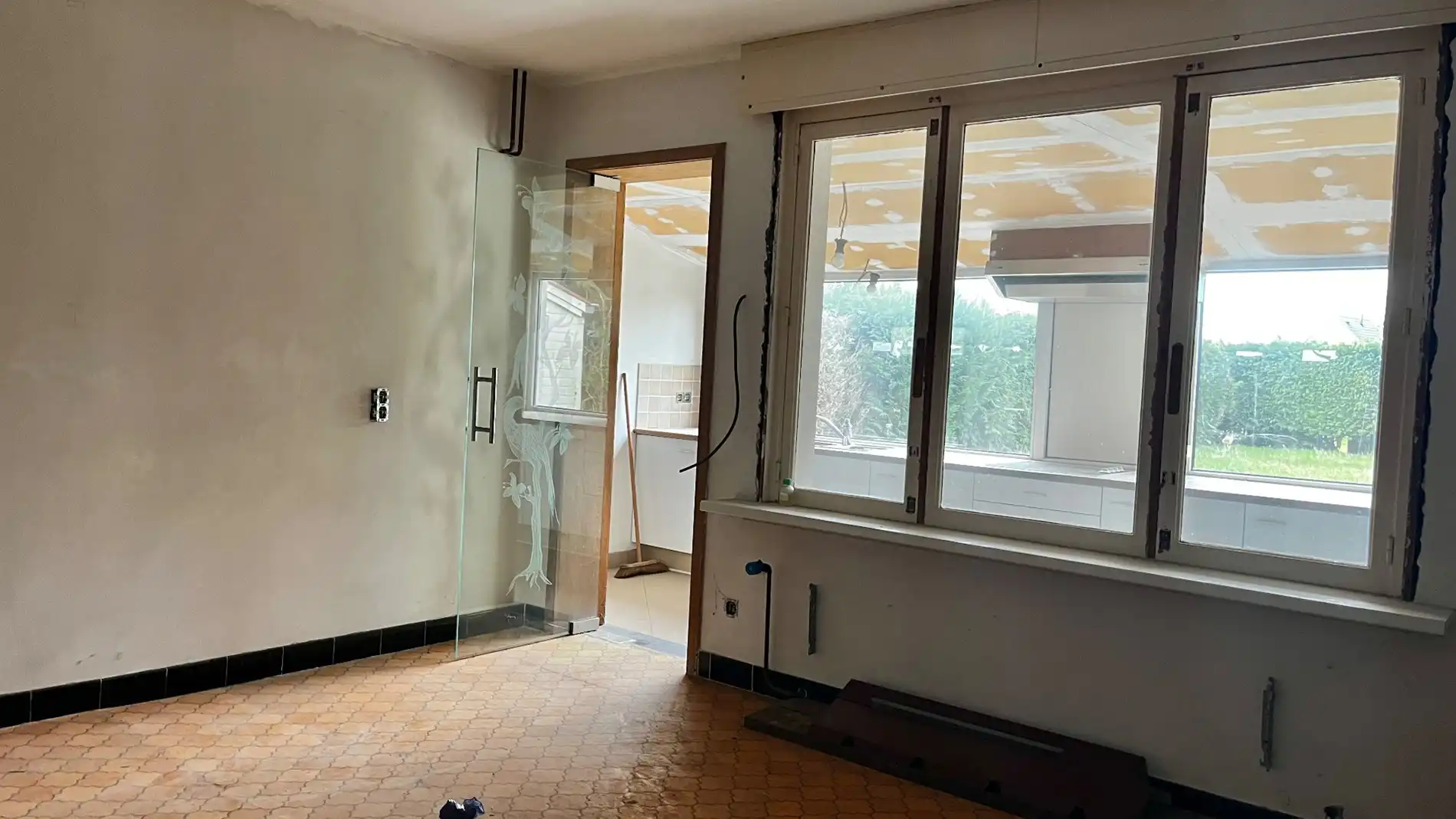Grote woning op 924 m² met uitweg en garage foto 13
