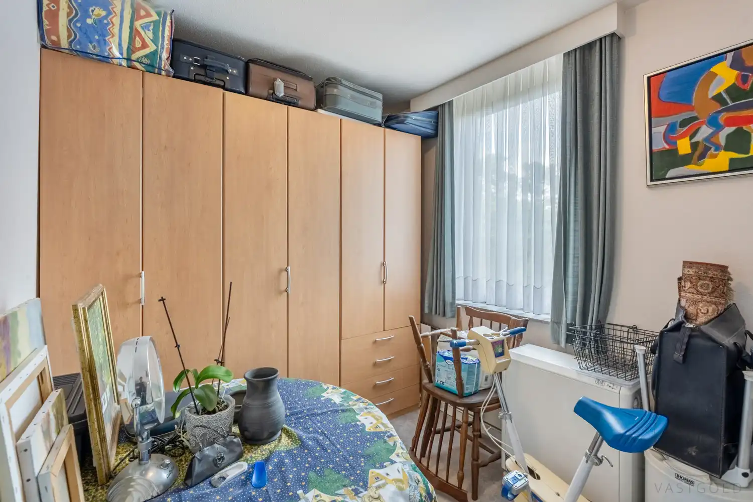 Goed gelegen appartement met 3 slaapkamers foto 16