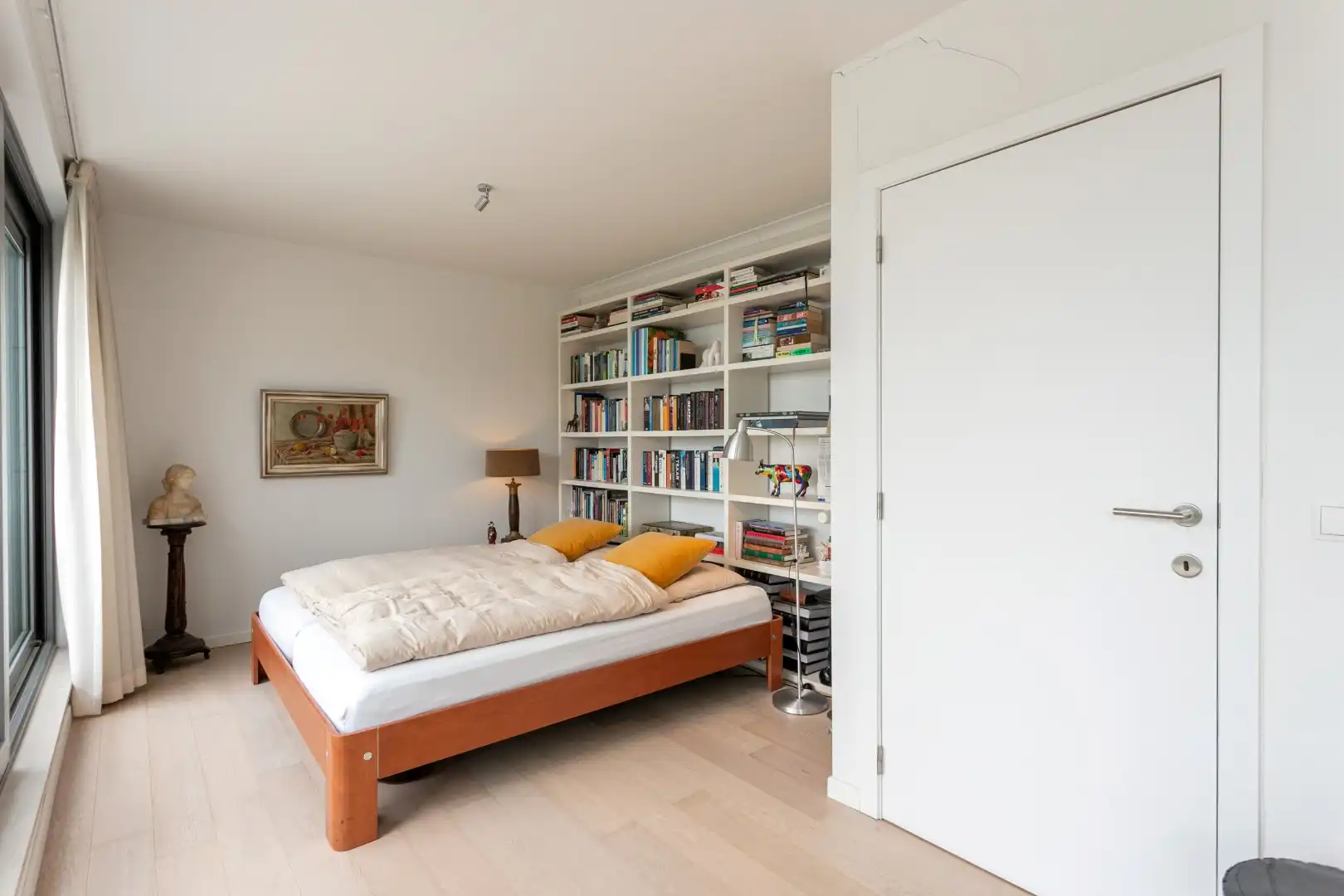 Instapklaar duplex app. met garageboxen te Beersel foto 13