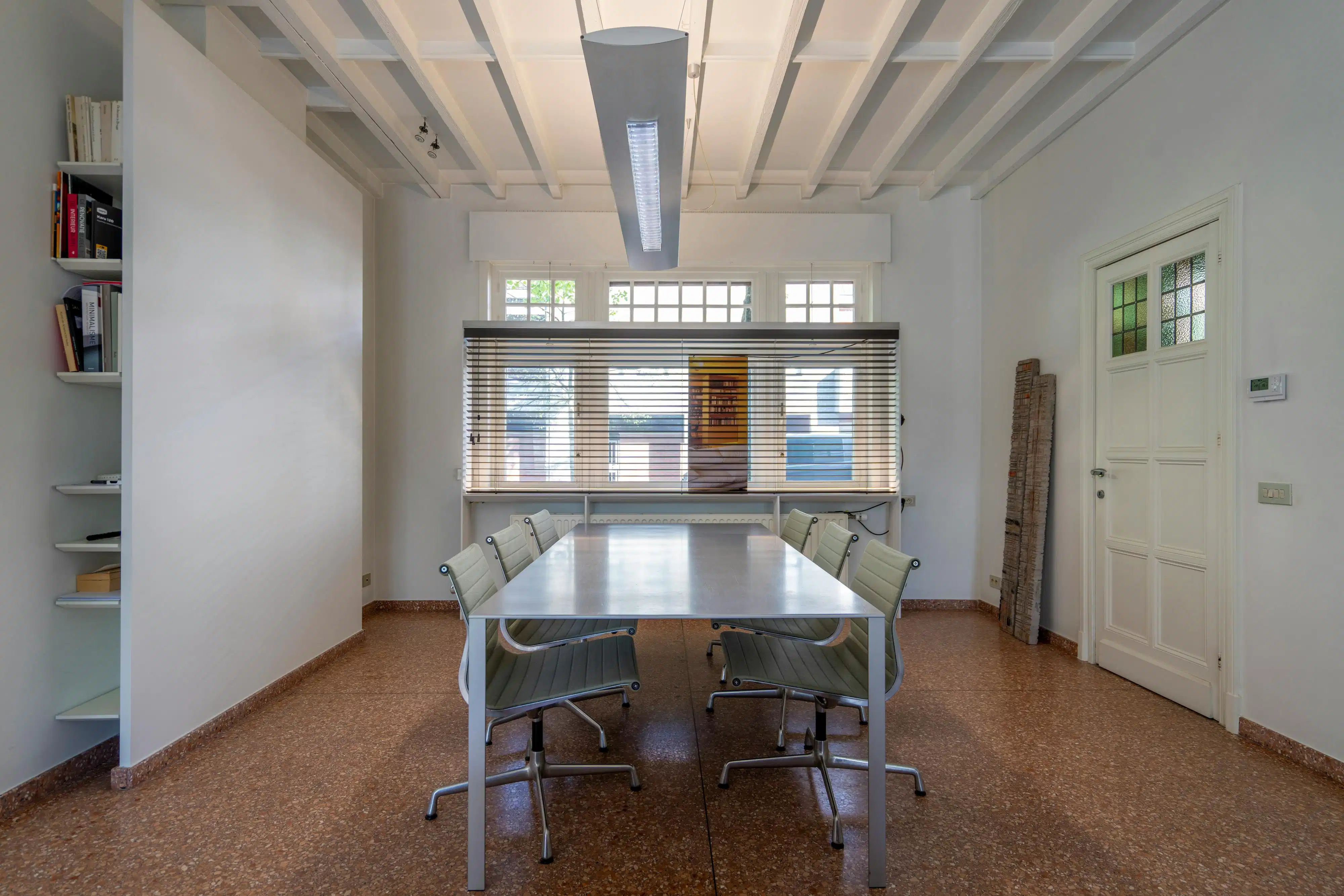 Karaktervolle burgerwoning op toplocatie in groene omgeving foto 5