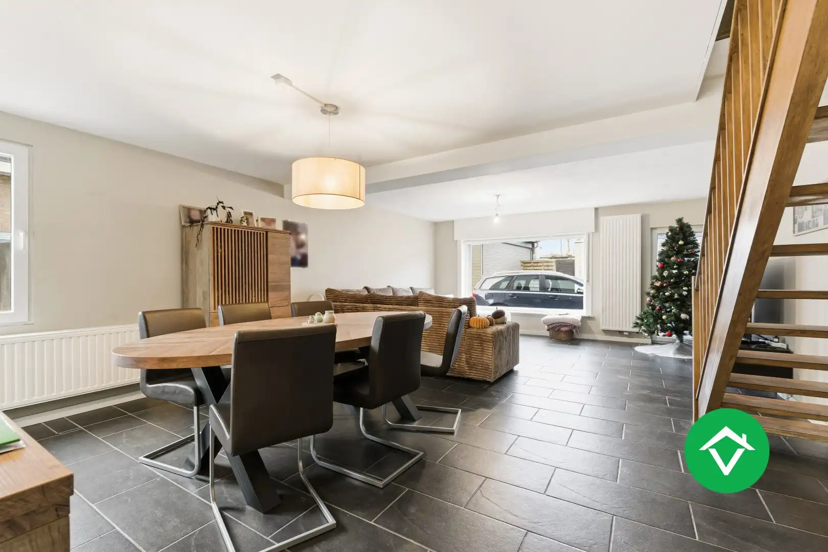 Instapklare gezinswoning met 3 slaapkamers en open veldzicht in Koekelare foto 4