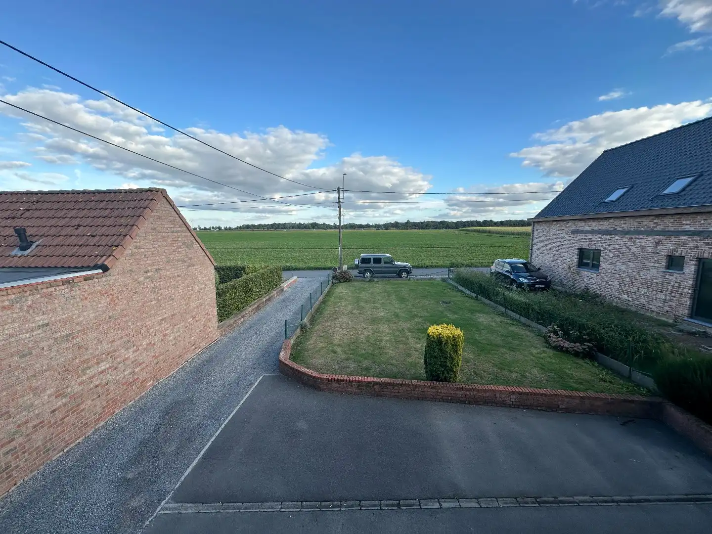 Rustige gelegen woning met 3 slpk, dubbele garage, tuin én landelijk open zicht, Ichtegem foto 5