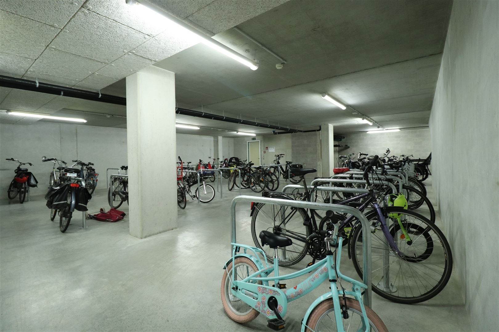 Gemeubeld appartement met autostaanplaats op het Eilandje  foto 15