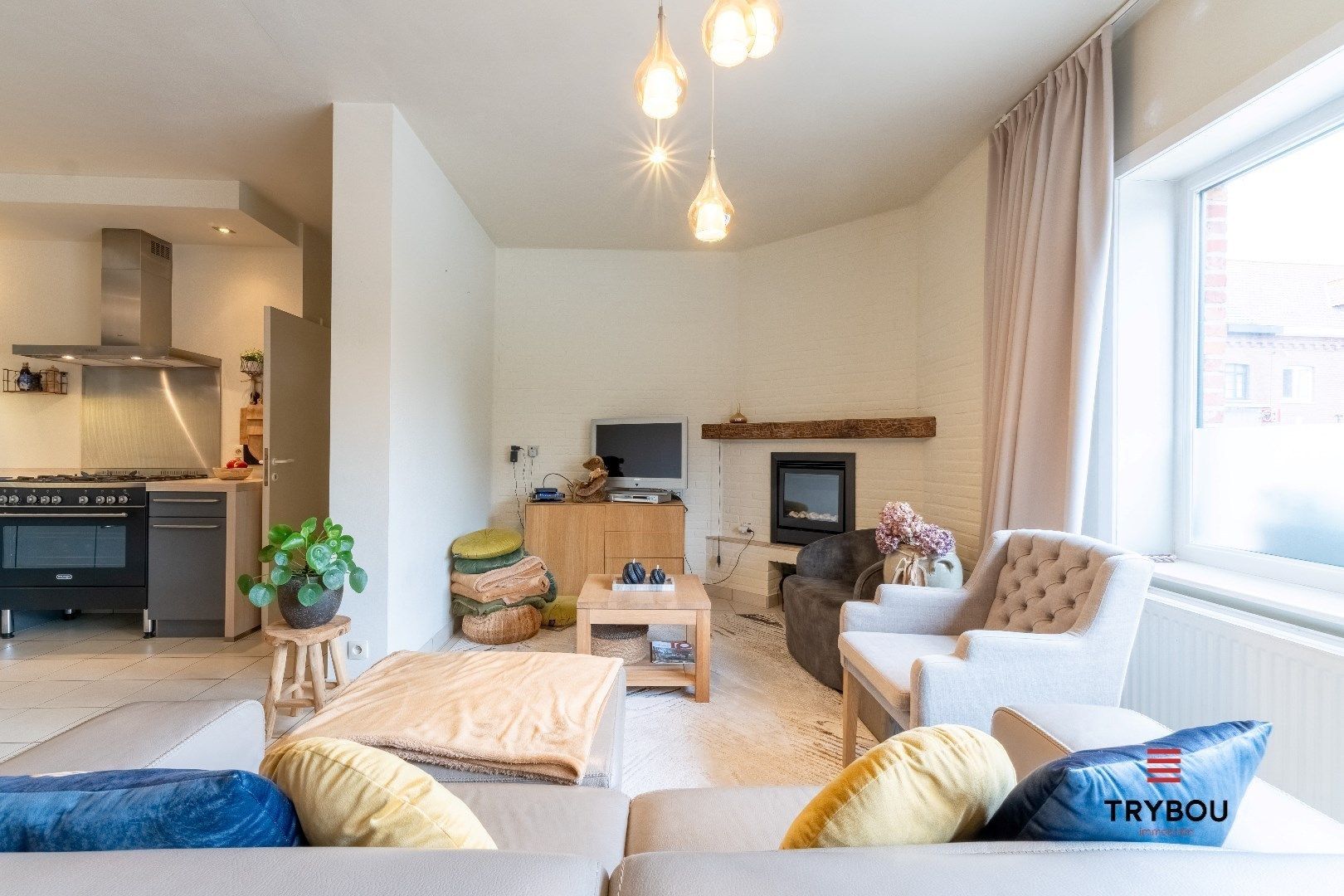 Ruim, instapklaar appartement met garage te koop in Langemark-Poelkapelle foto 4