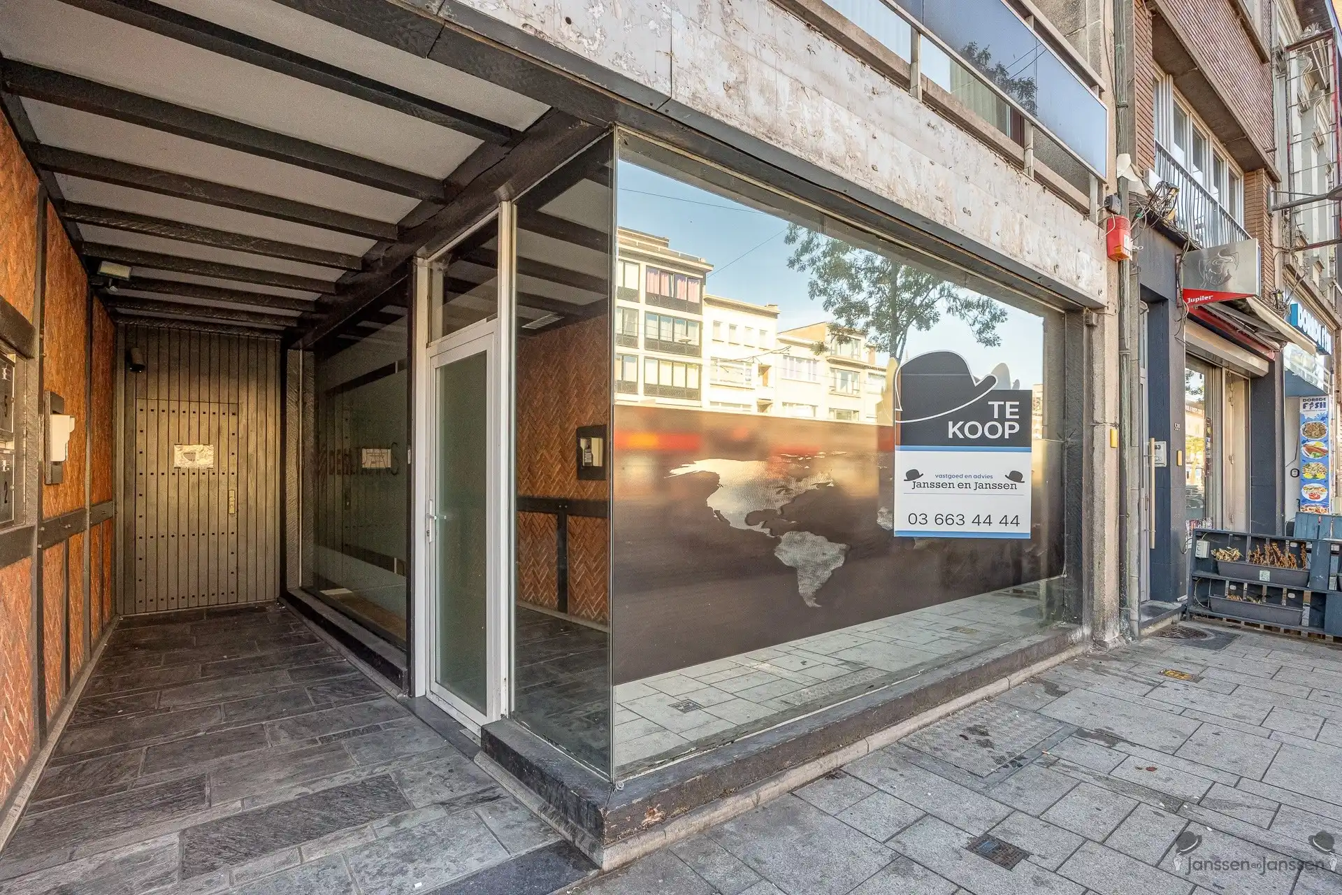 Polyvalente handelsruimte met veel mogelijkheden op toplocatie! foto 17
