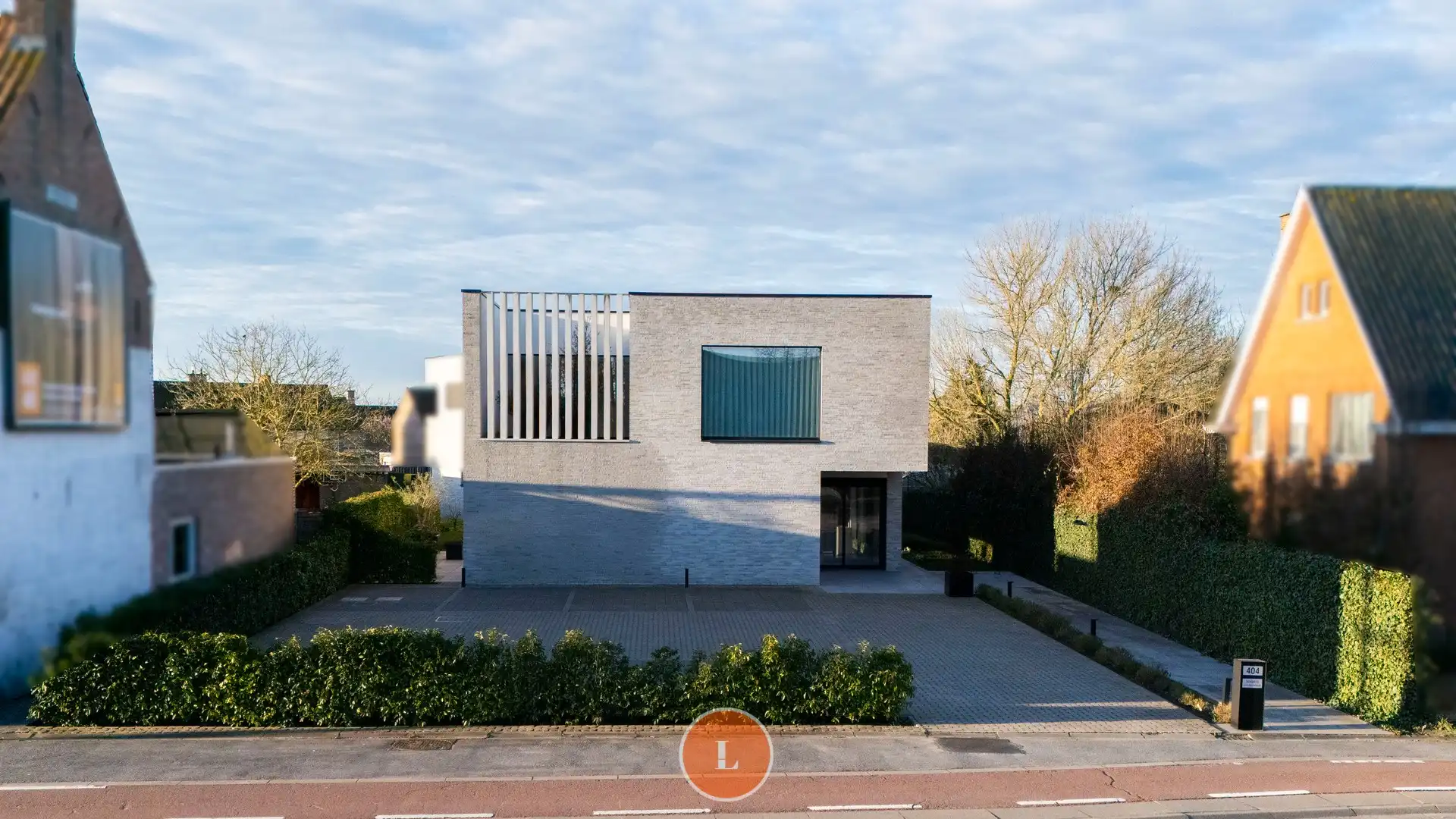 Klassevolle praktijkruimte te huur – hoogwaardige nieuwbouw (2021) foto {{pictureIndex}}