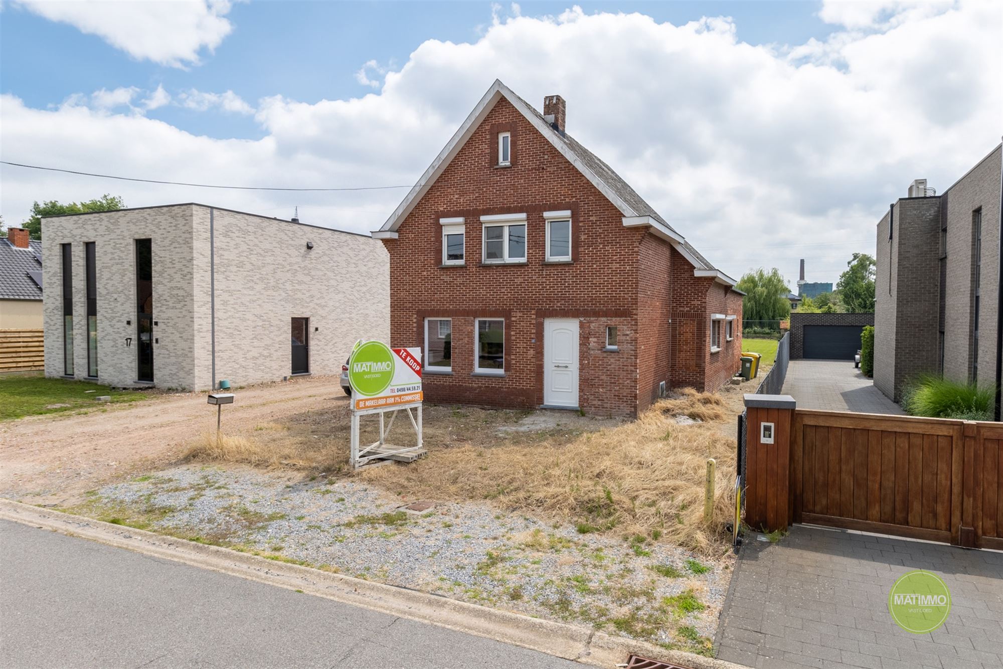 Instapklare gezinswoning met grote tuin in Balen-Wezel foto 18