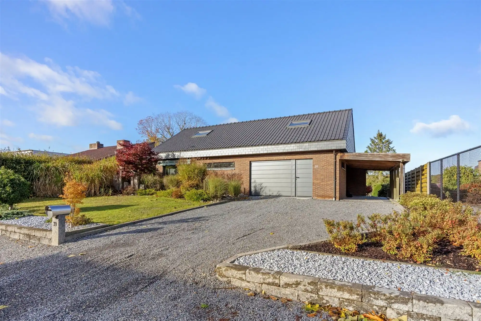 HEEL GOED ONDERHOUDEN WONING MET 3 SLAAPKAMERS UITERST RUSTIG GELEGEN OP EEN PERCEEL VAN 14A TE HEPPEN foto 36
