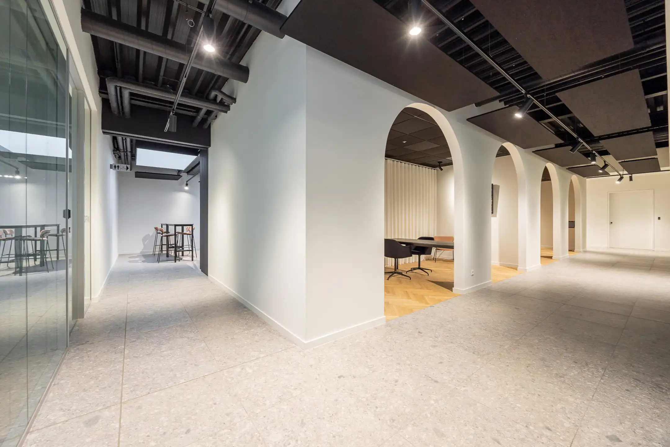 Moderne kantoorruimte in West Port Campus (475 m²) foto 10