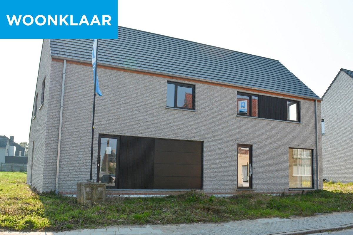 Hectaar bouwt 4 strakke nieuwbouwwoningen in Erondegem foto {{pictureIndex}}