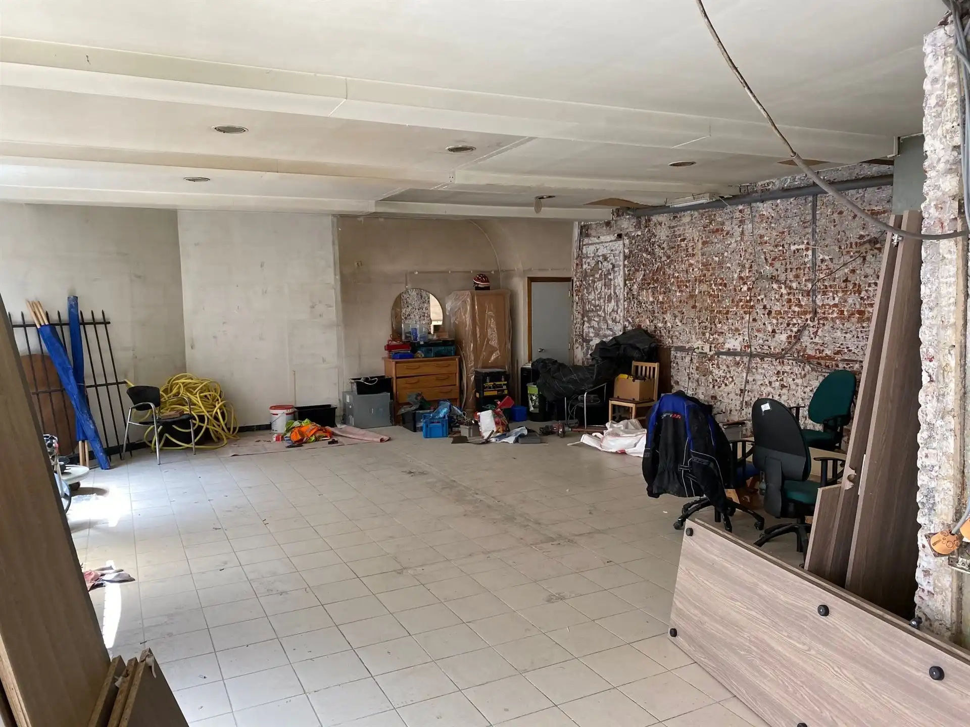 Opbrengsteigendom met commerciële gelijkvloers en 6 appartementen foto 17