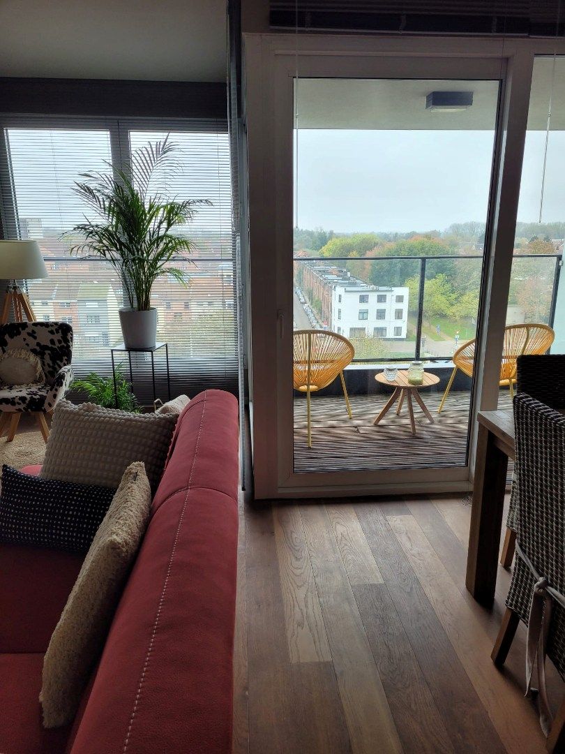 Appartement met  terras en zicht op het water. foto 5