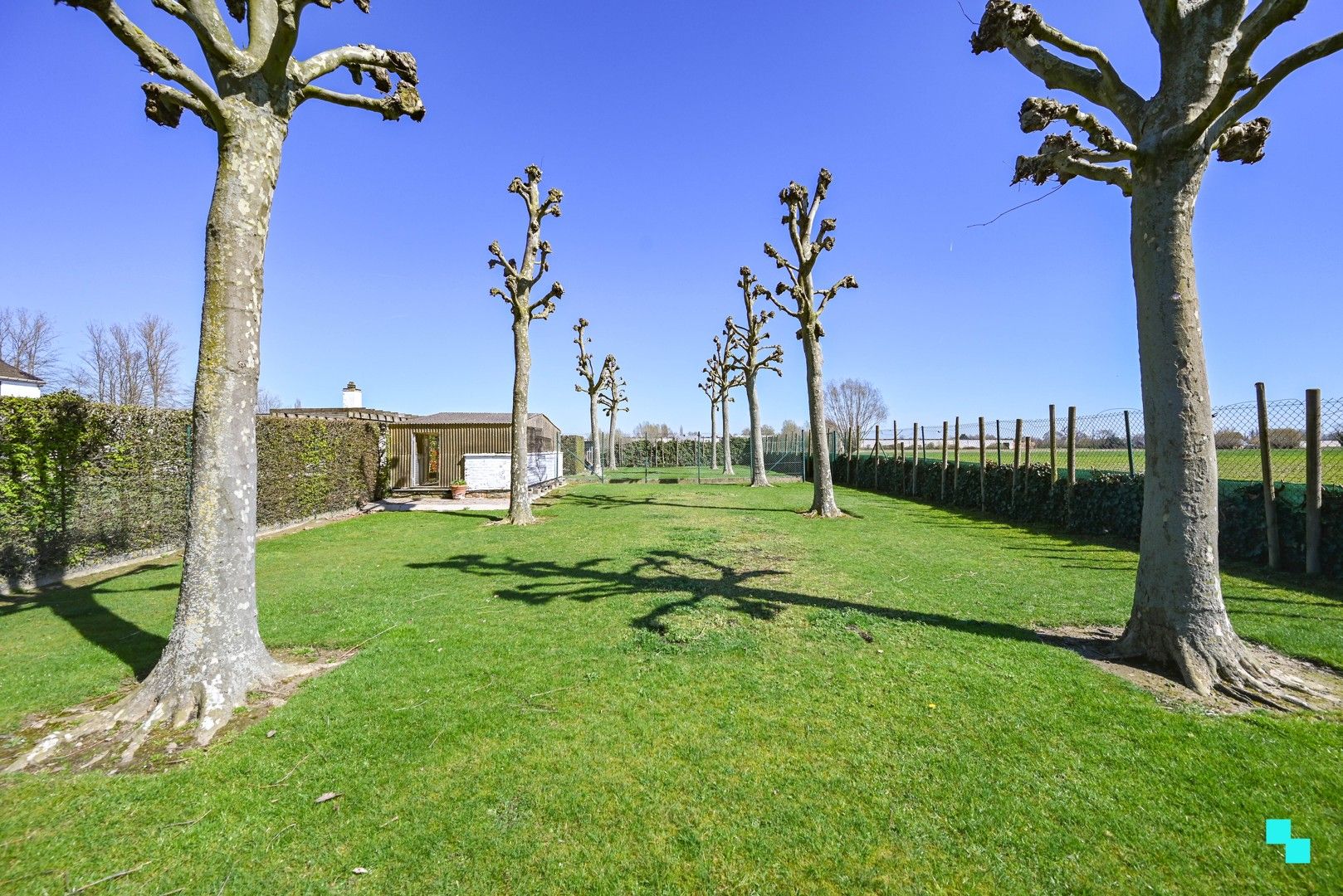 Karaktervol landhuis met landelijke verzichten foto 24