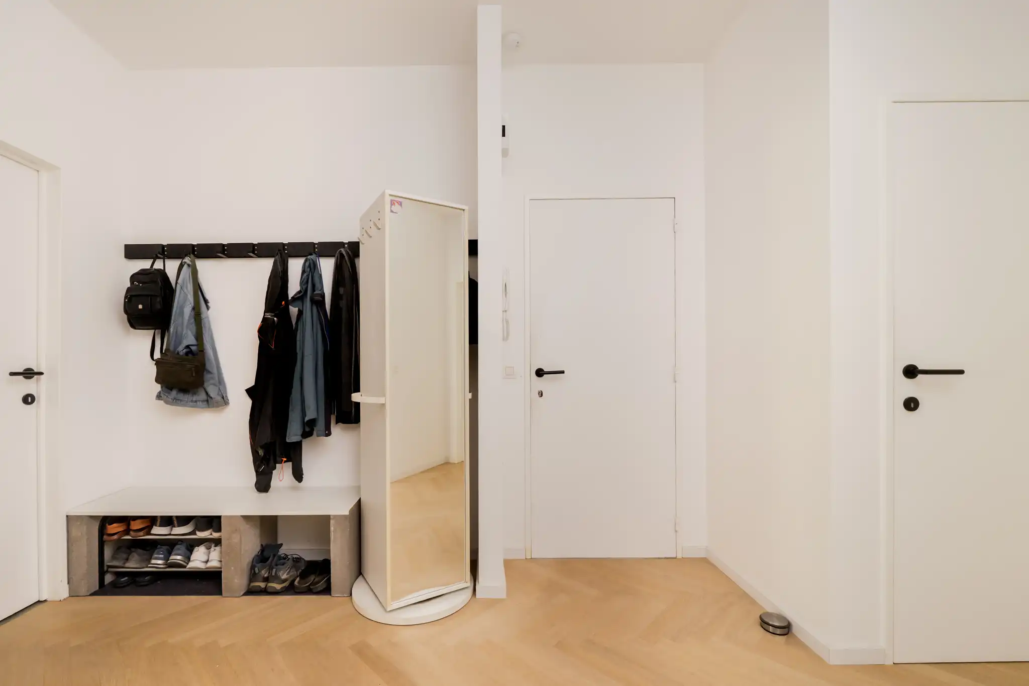 Prachtig gerenoveerd 2-slp appartement + bureel/dressing, terras én garage  foto 5