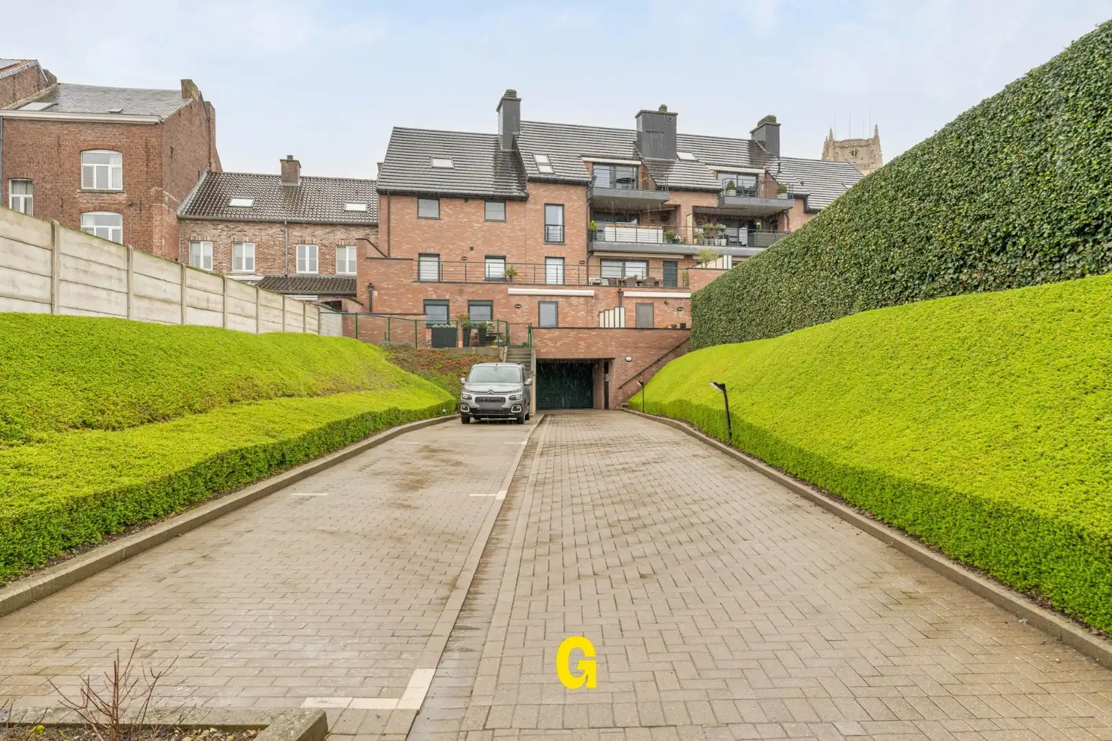 Netjes verzorgd en comfortabel ingericht gelijkvloers appartement met ruim terras, standplaats en kelderberging op wandelafstand van de markt foto 27