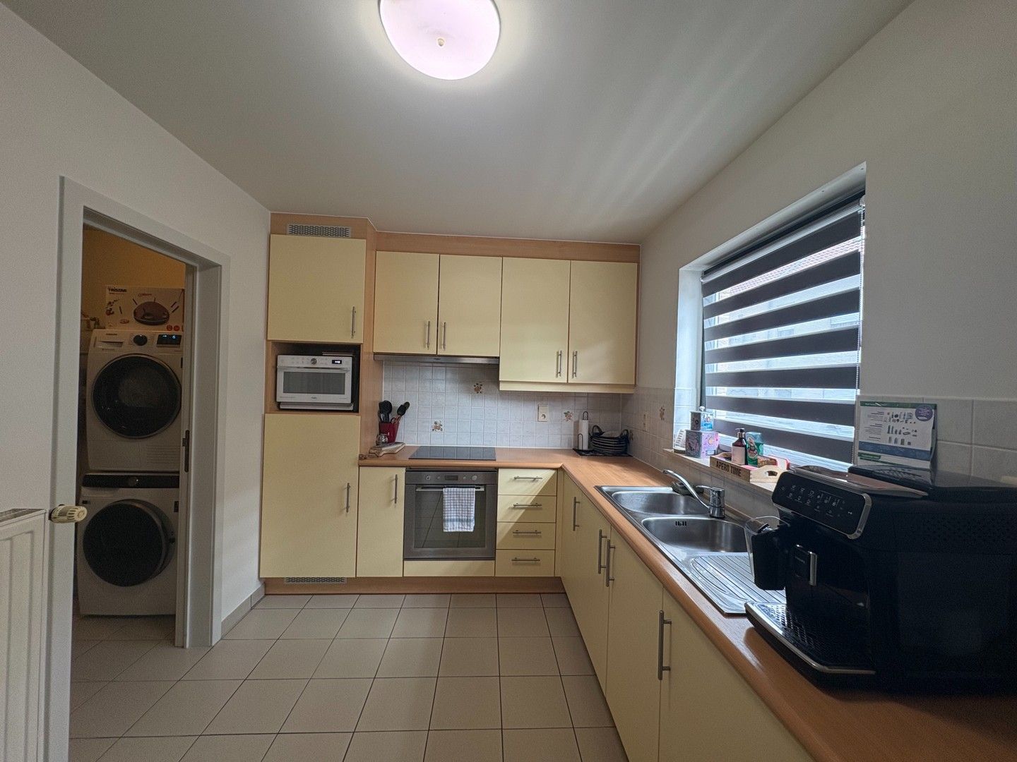 Gunstig gelegen hoek-appartement op wandelafstand van centrum Ninove foto 3