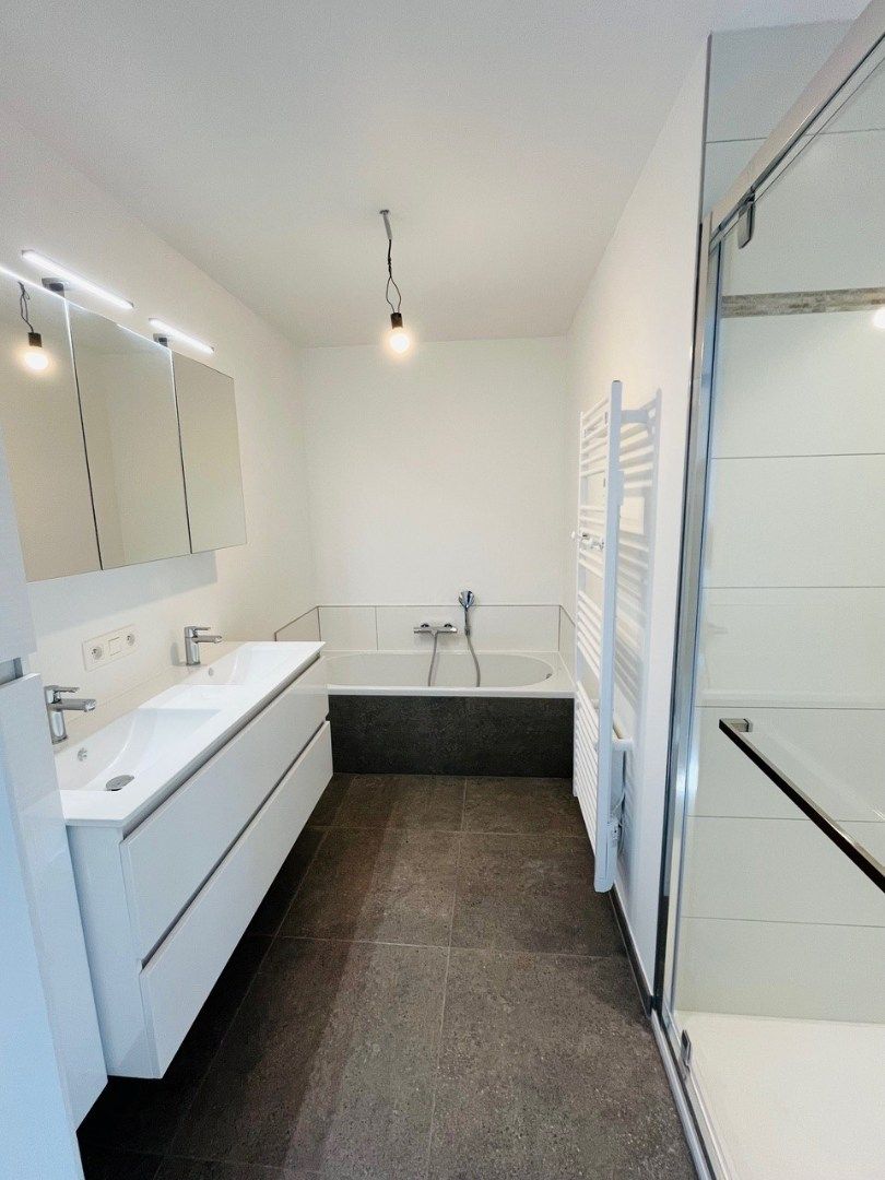 Uniek 3-slaapkamerappartement in het voormalige gemeentehuis van Vleteren foto 8